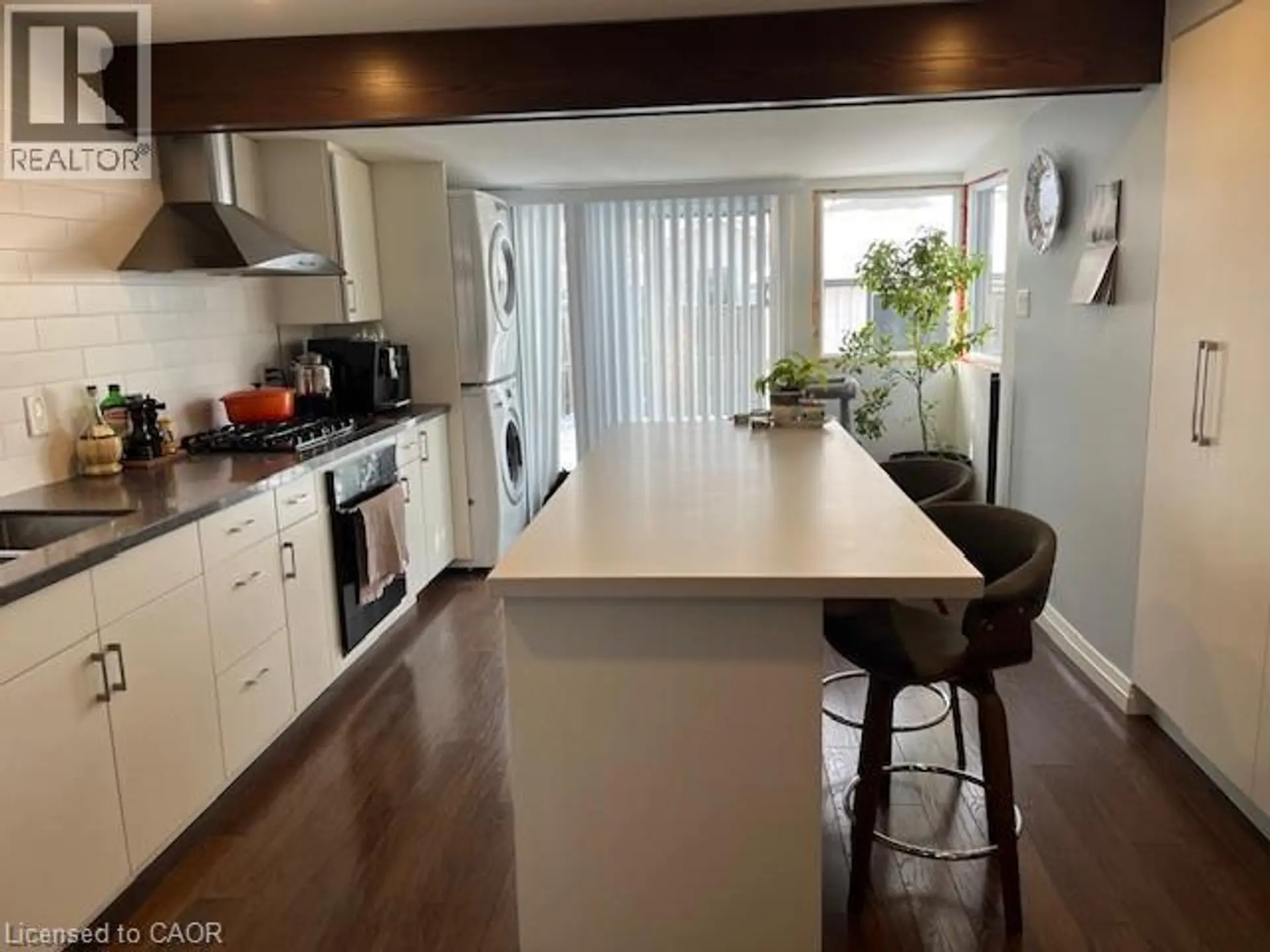 271 JULIAN AVENUE - Image 7