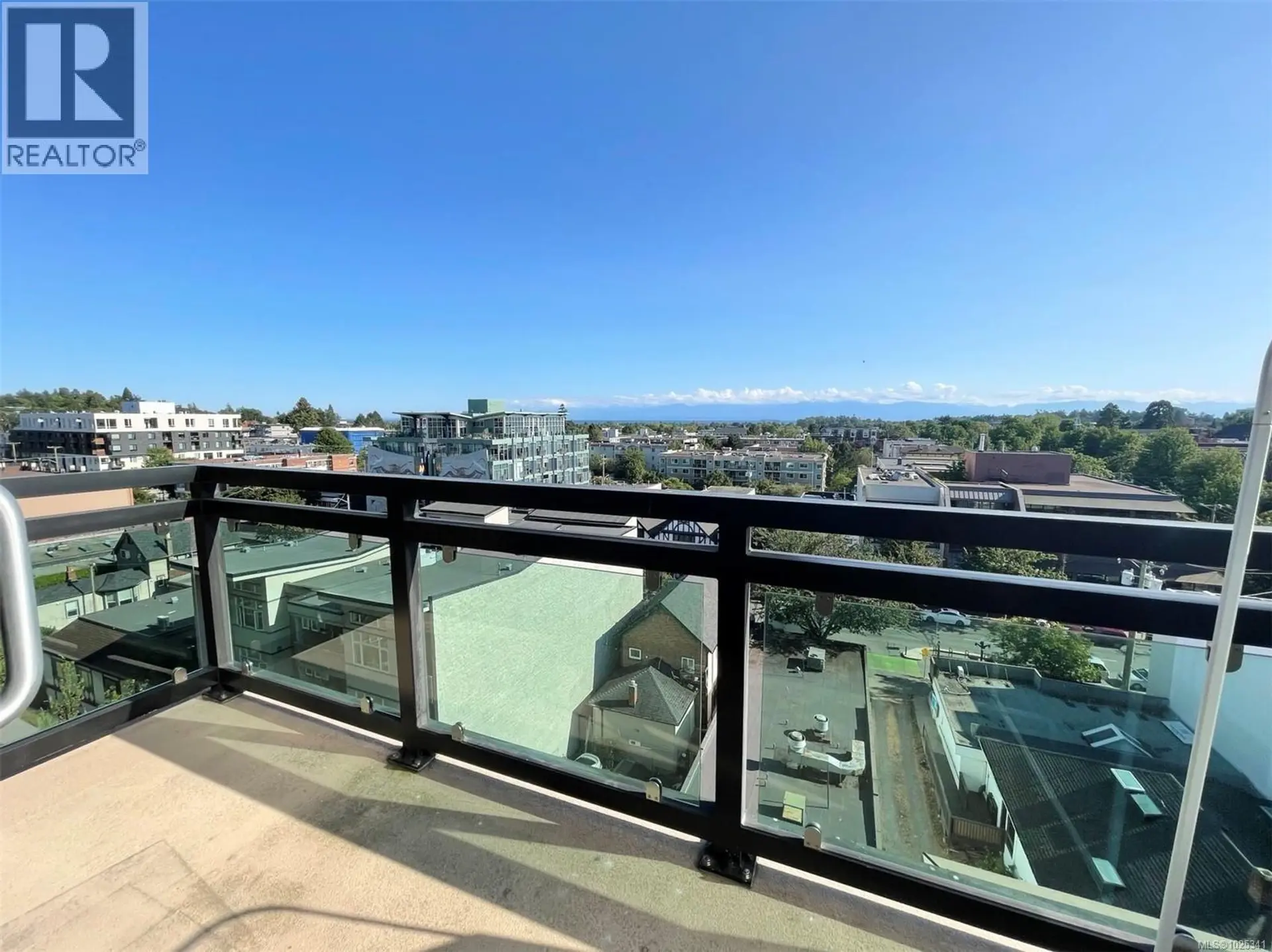 Property at #818 1029 VIEW ST, Victoria, BC