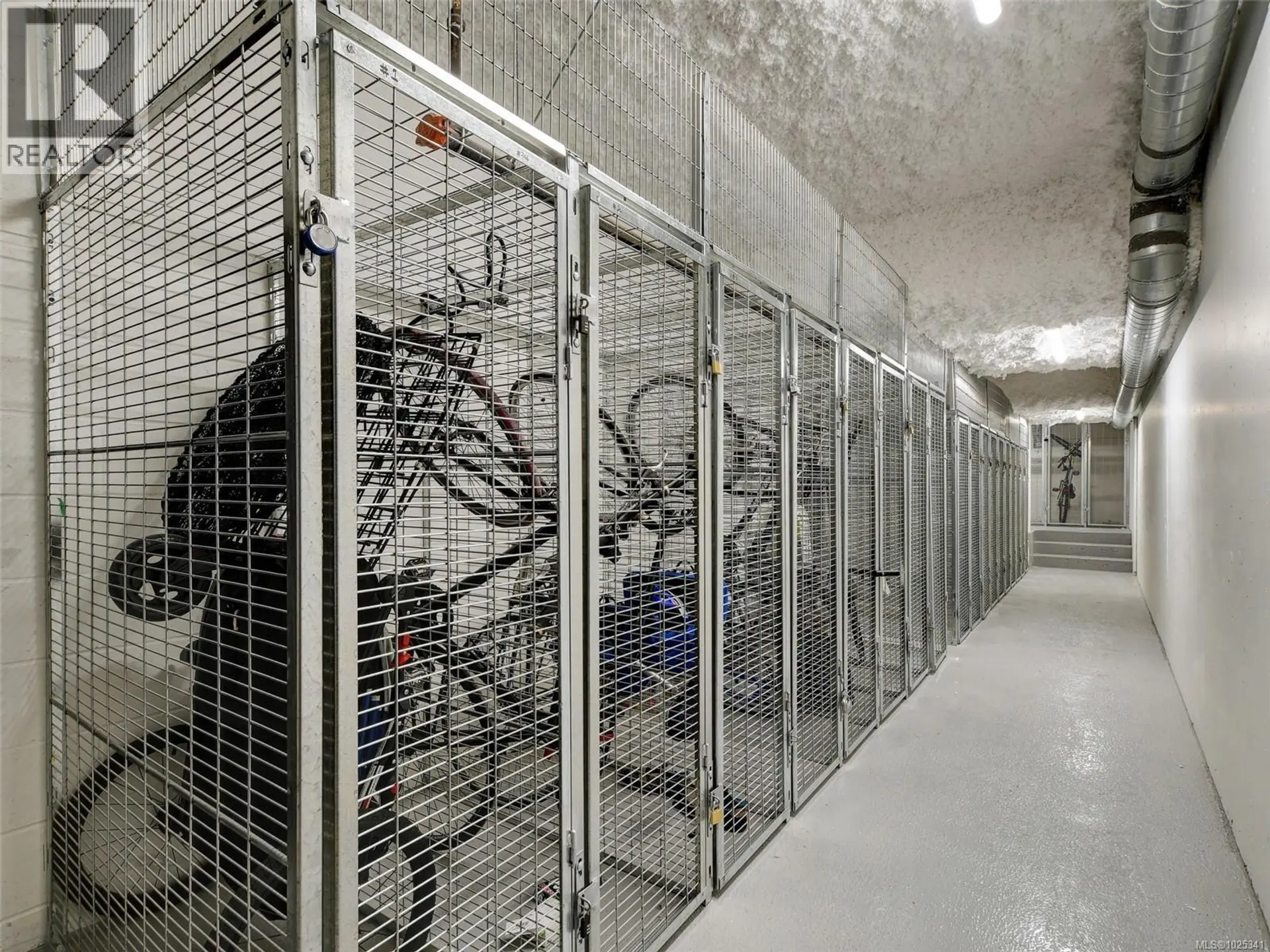 Property at #818 1029 VIEW ST, Victoria, BC