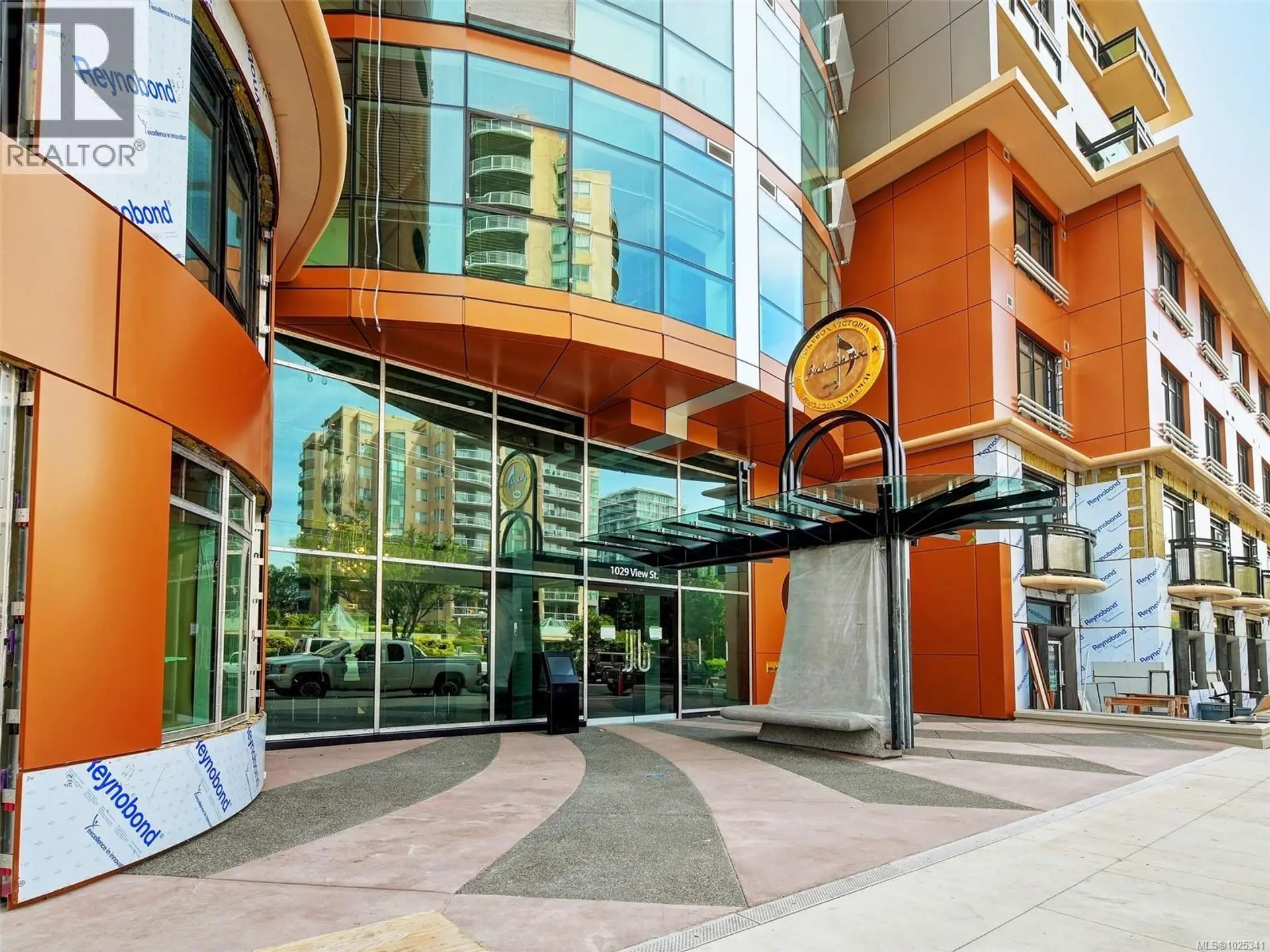 Property at #818 1029 VIEW ST, Victoria, BC