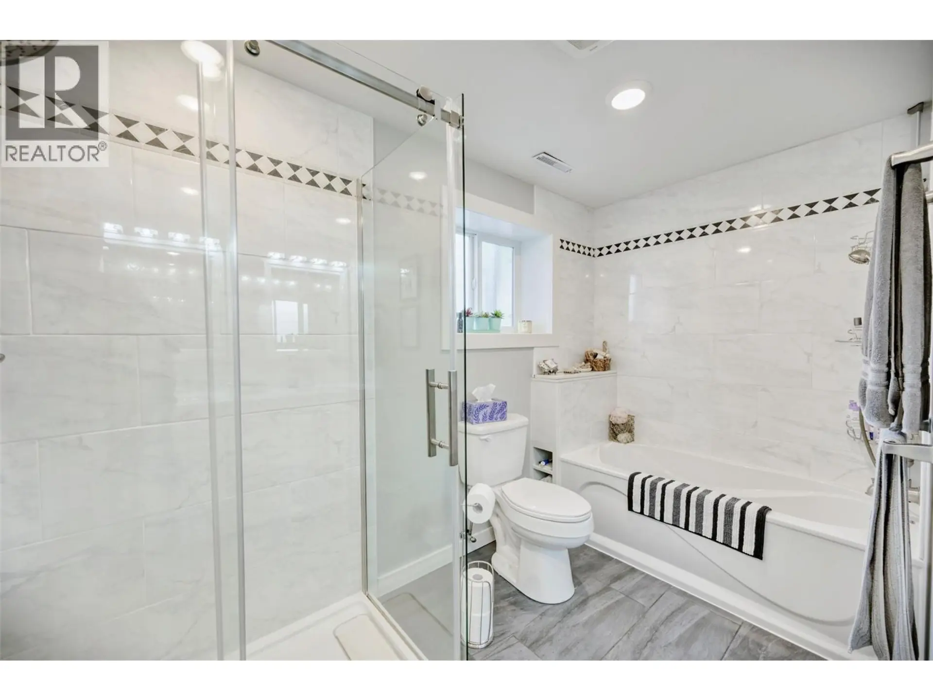 Property at 8516 12TH AVENUE, Osoyoos, BC