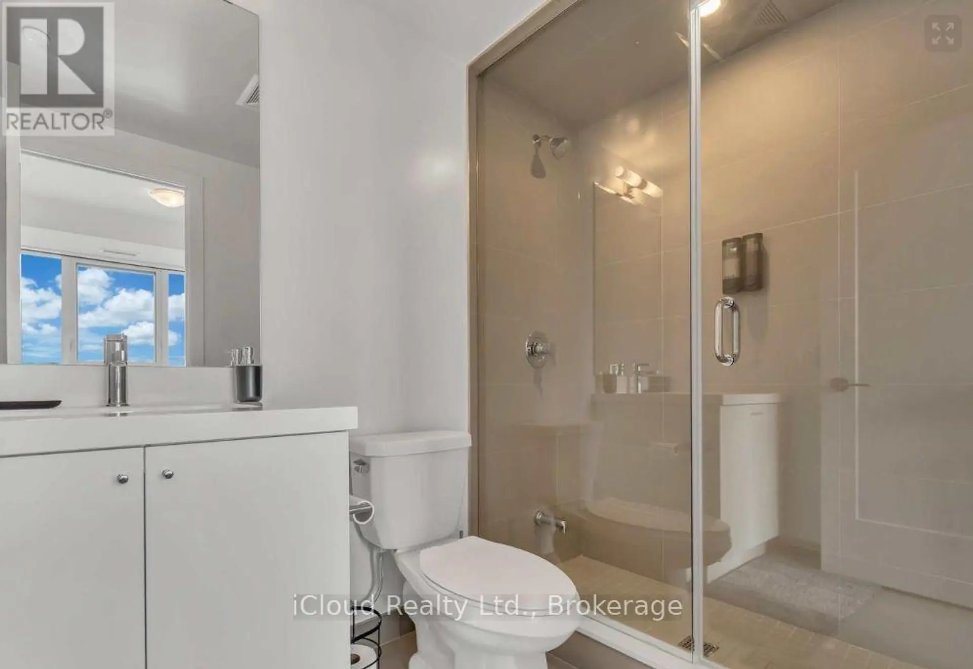 #1917 2550 SIMCOE STREET N - Image 10