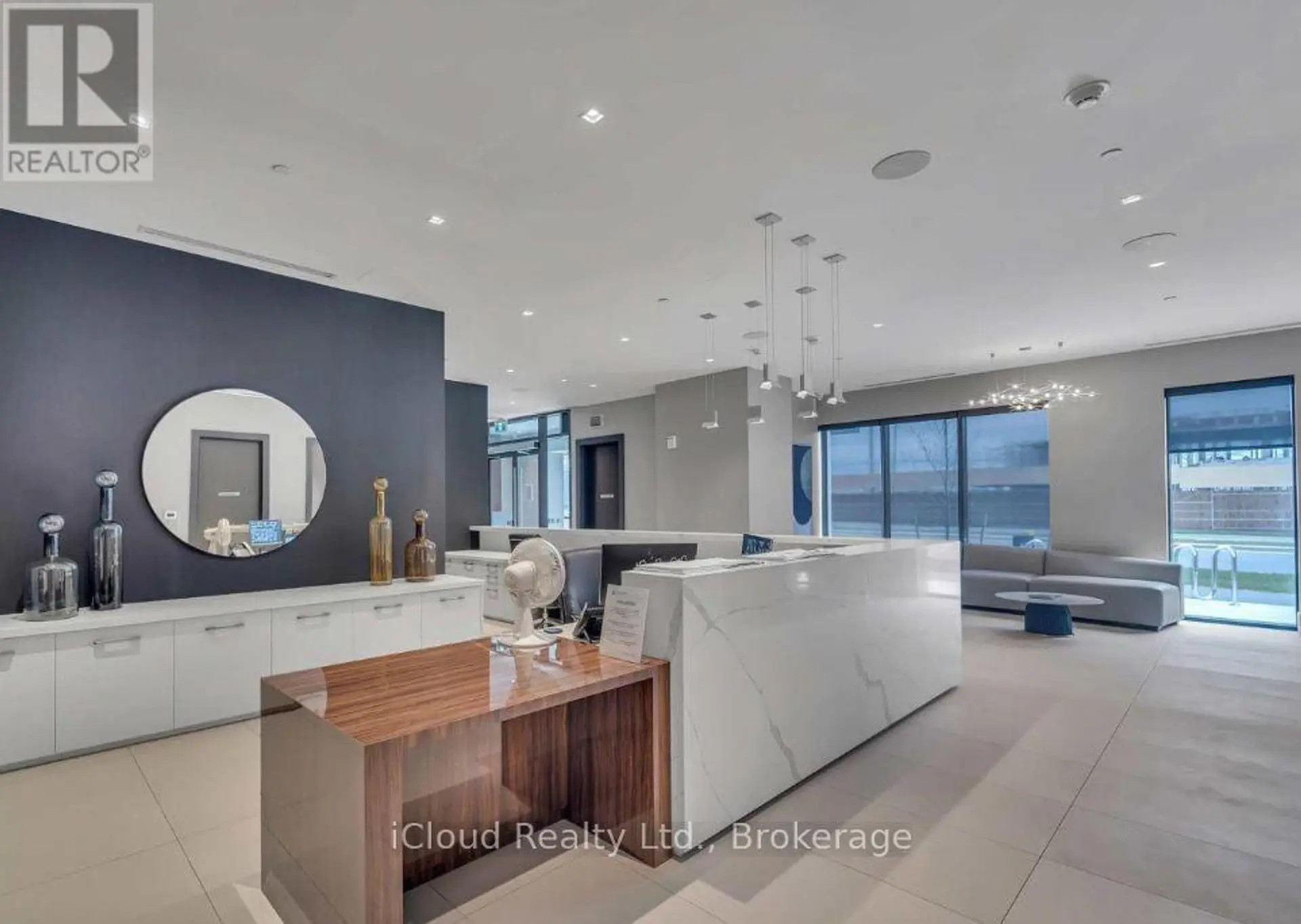#1917 2550 SIMCOE STREET N - Image 11