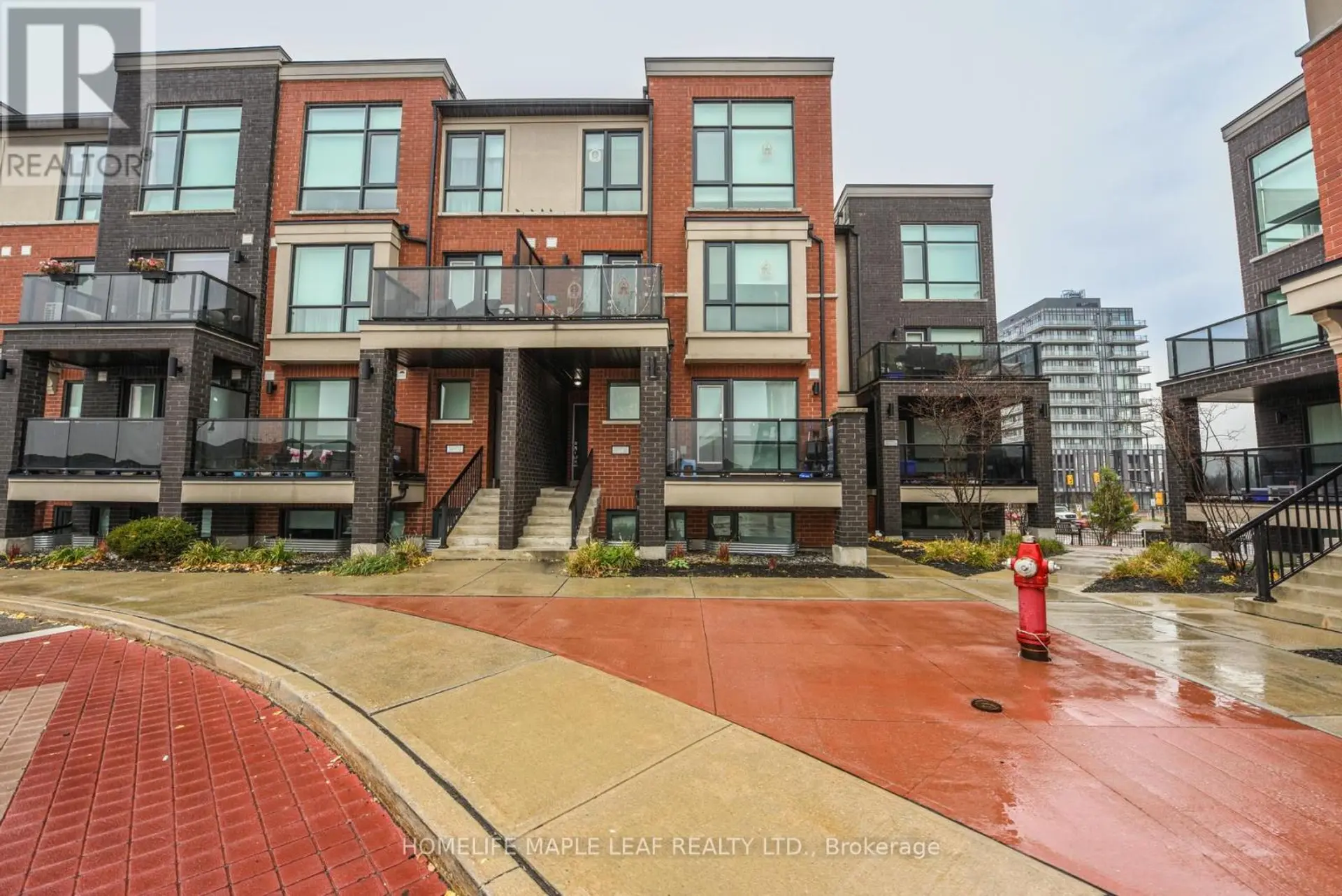 #98 100 DUFAY ROAD N - Image 1