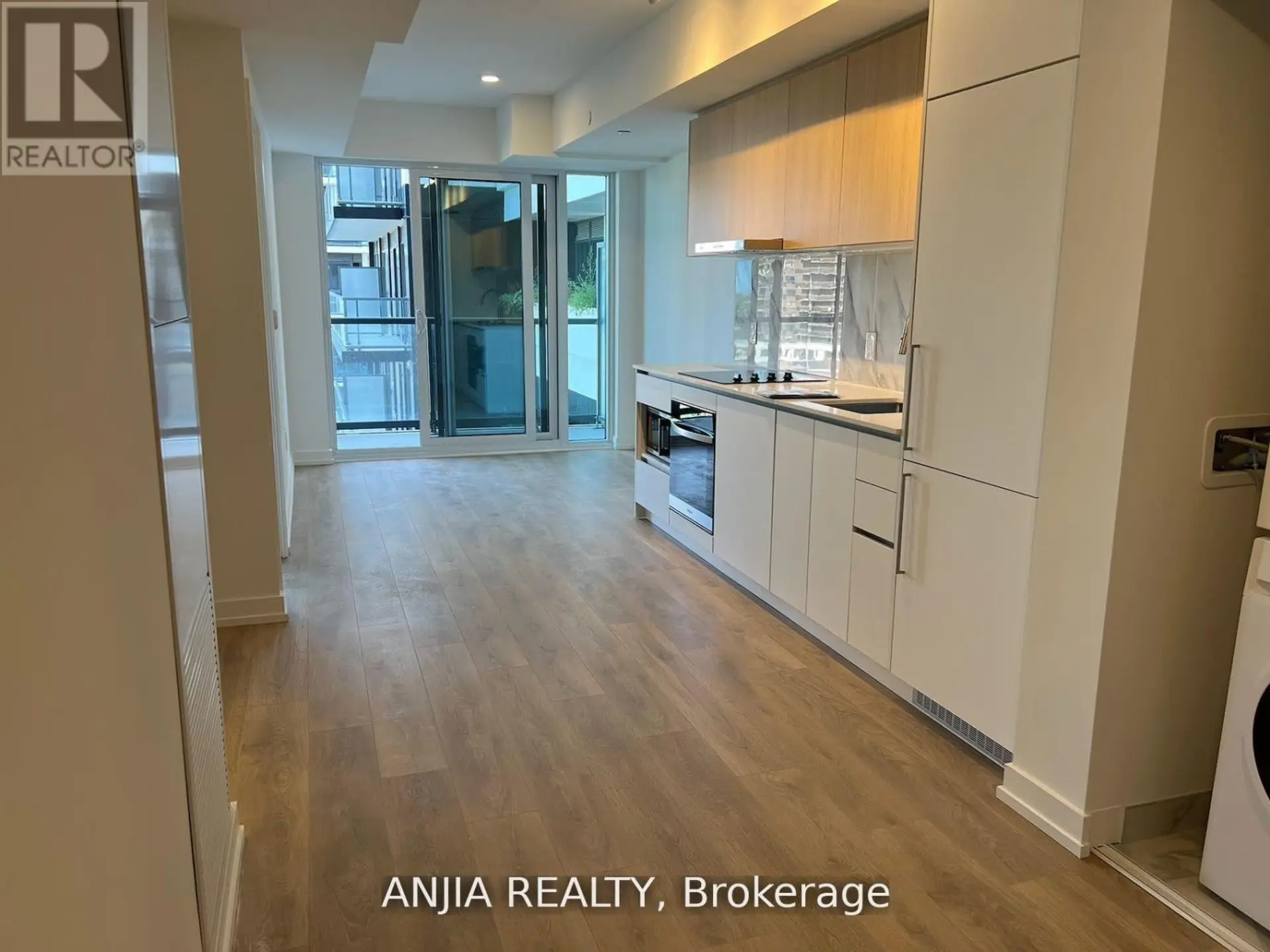 #932 1100 SHEPPARD AVENUE W - Image 2