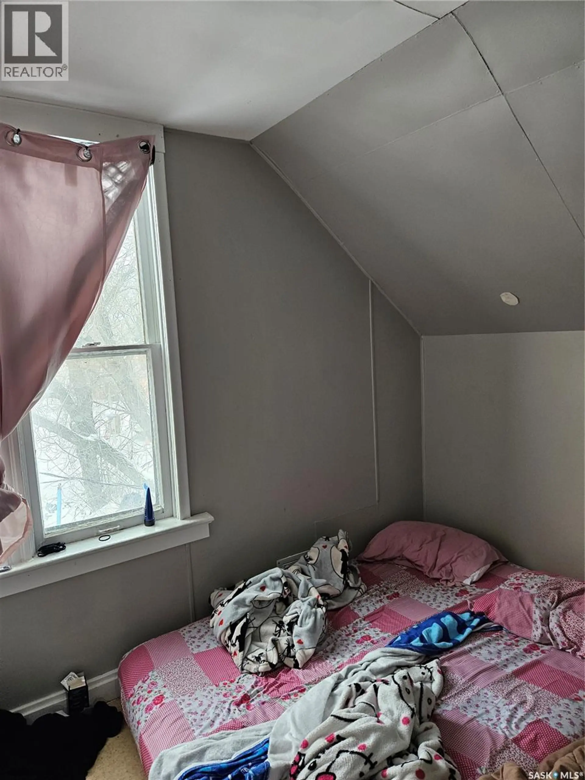 1130 Angus STREET - Image 11