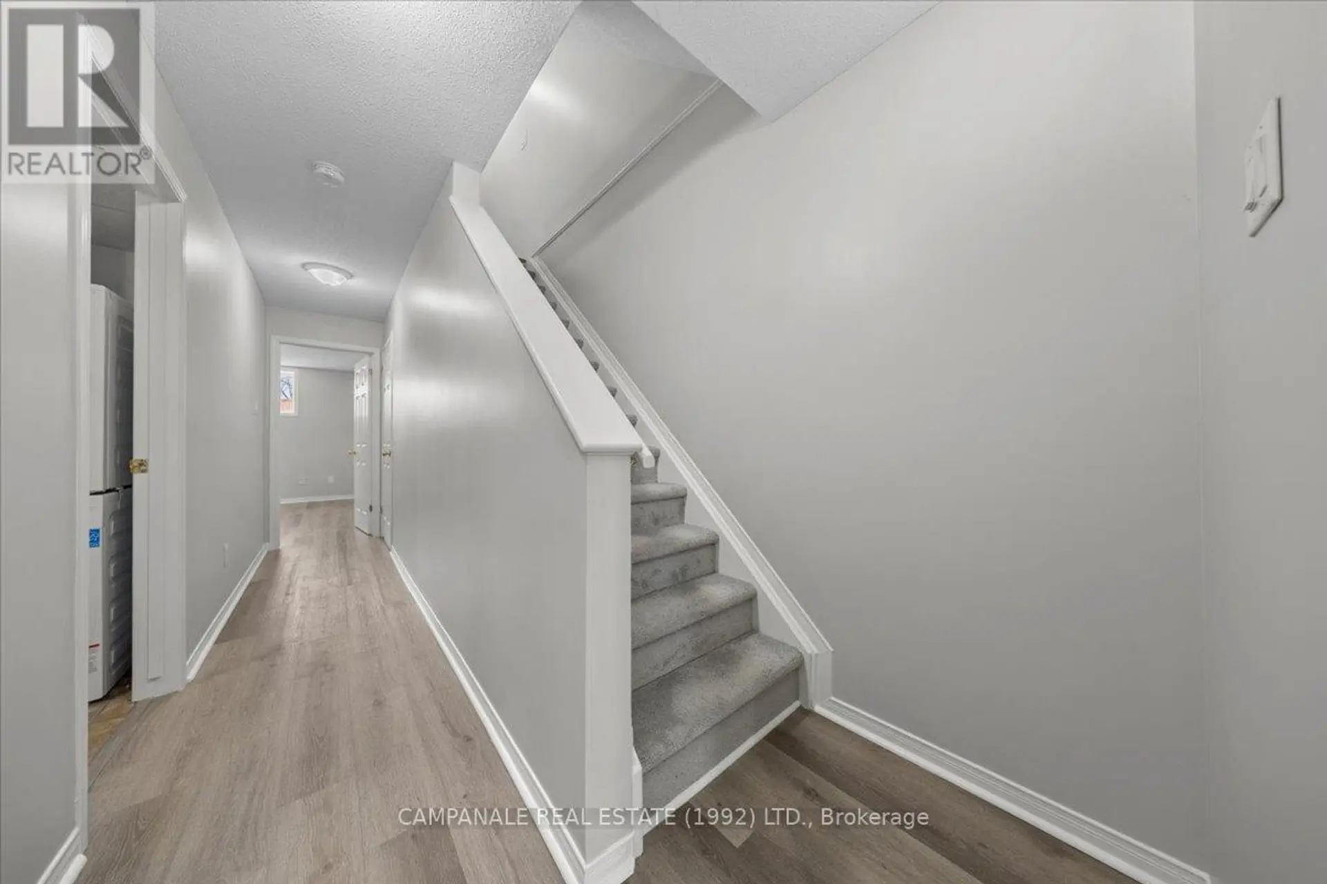831 LONGFIELDS DRIVE - Image 11