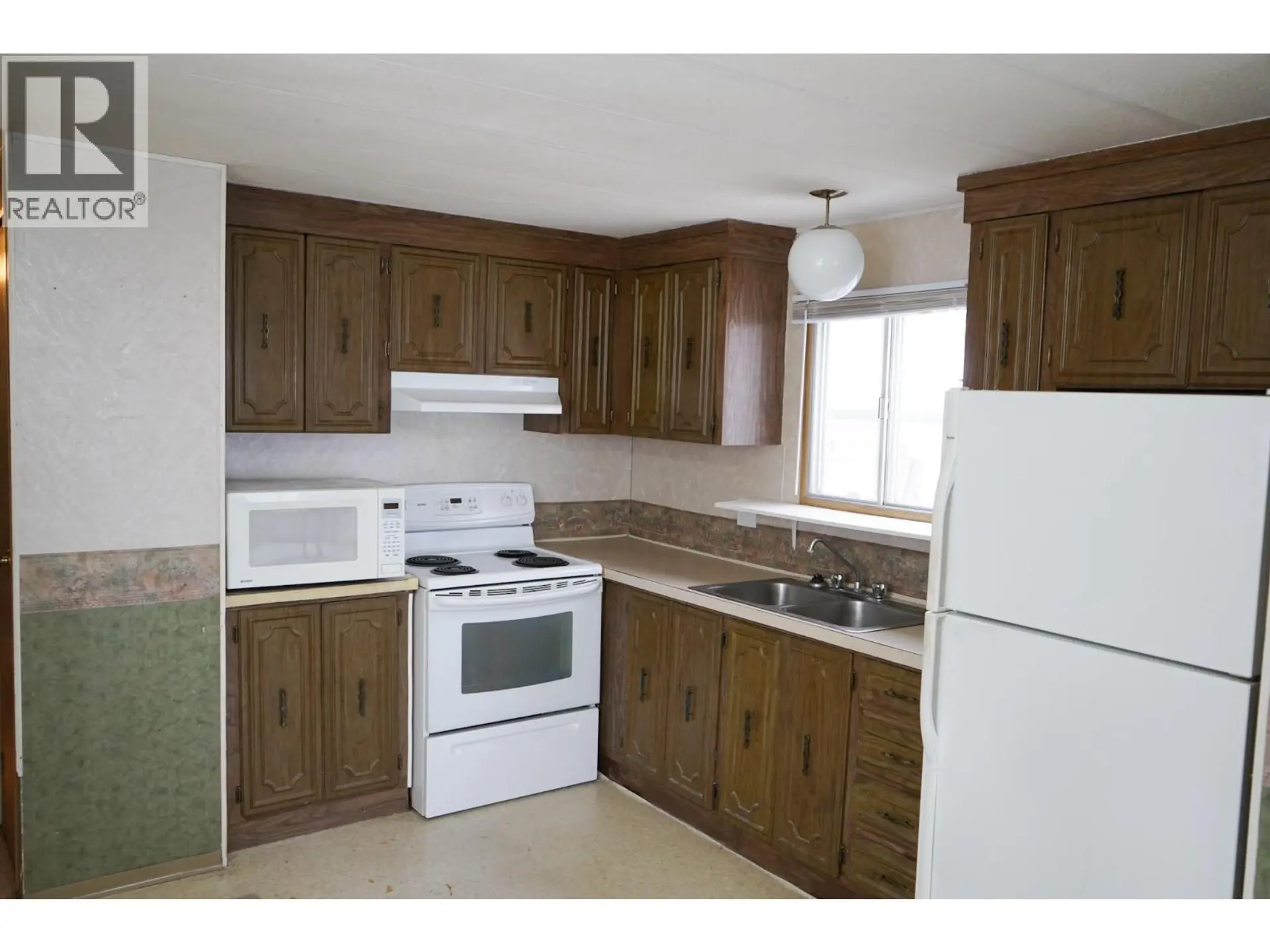 Property at #6 1620 CARIBOO HIGHWAY 97 HIGHWAY, Clinton, BC