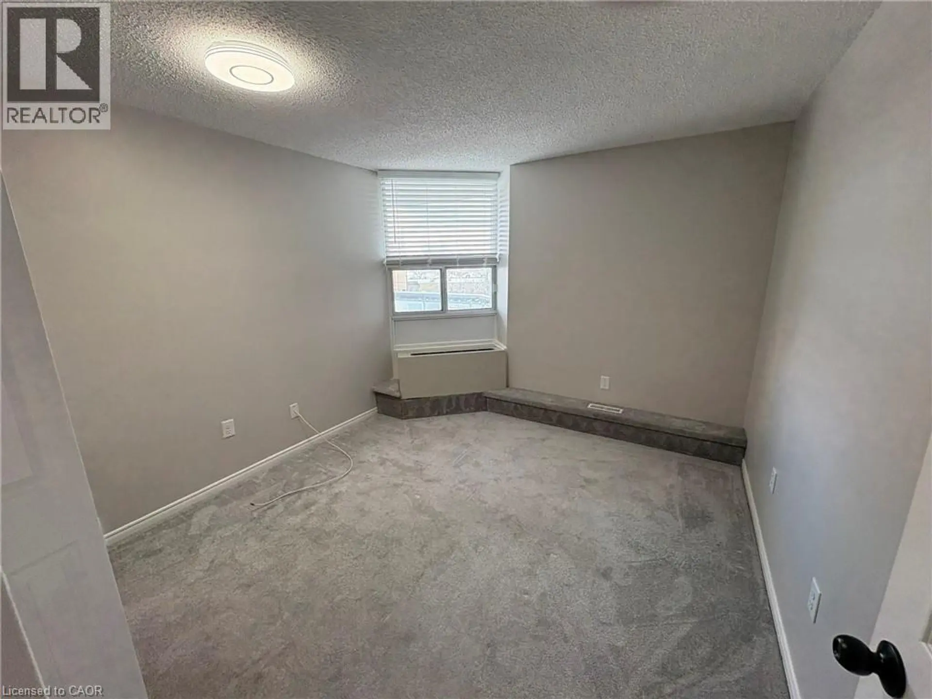 #404 363 COLBORNE Street - Image 10