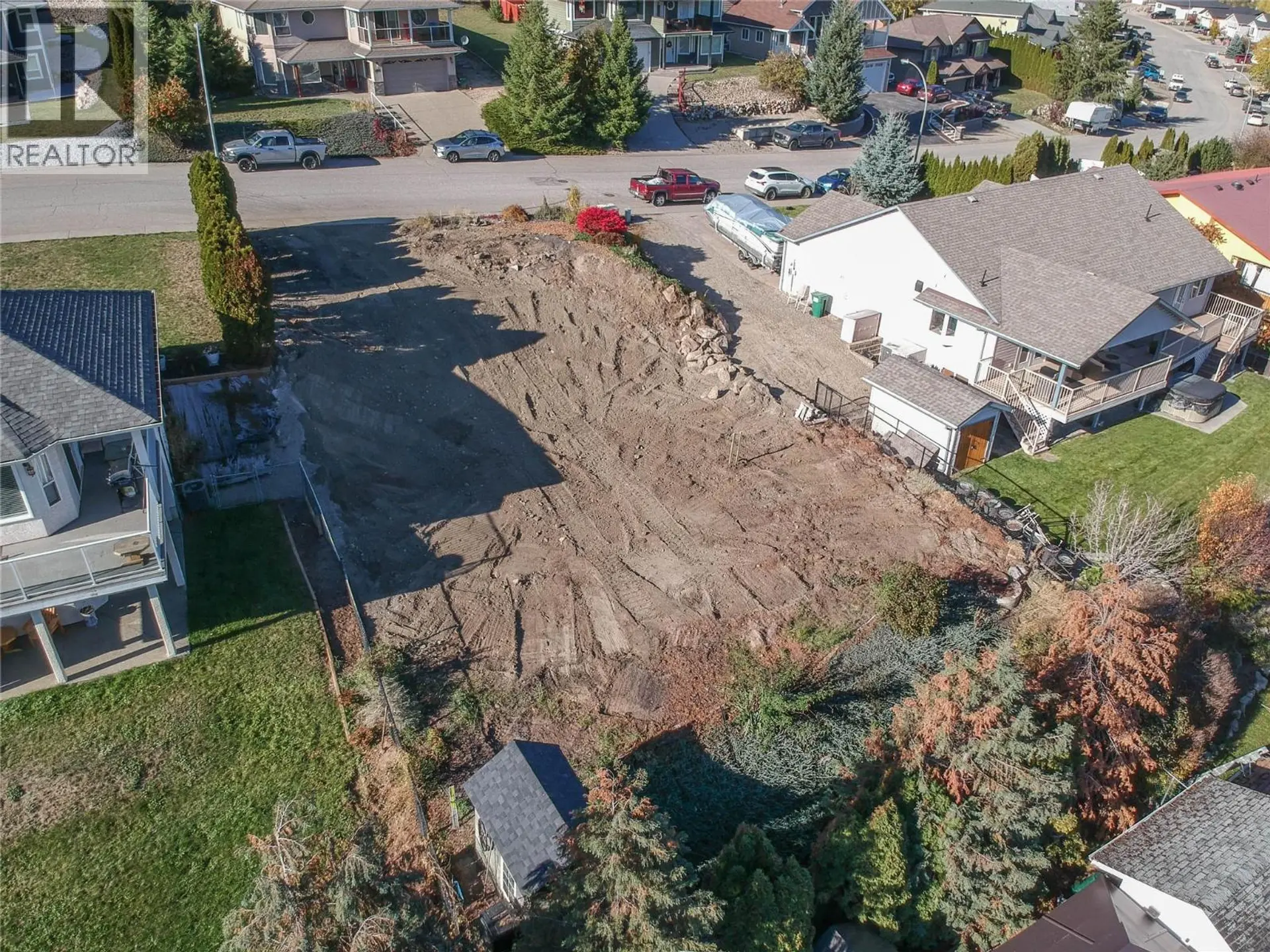 Property at 2023 MOUNTAIN VIEW AVENUE, Lumby, BC