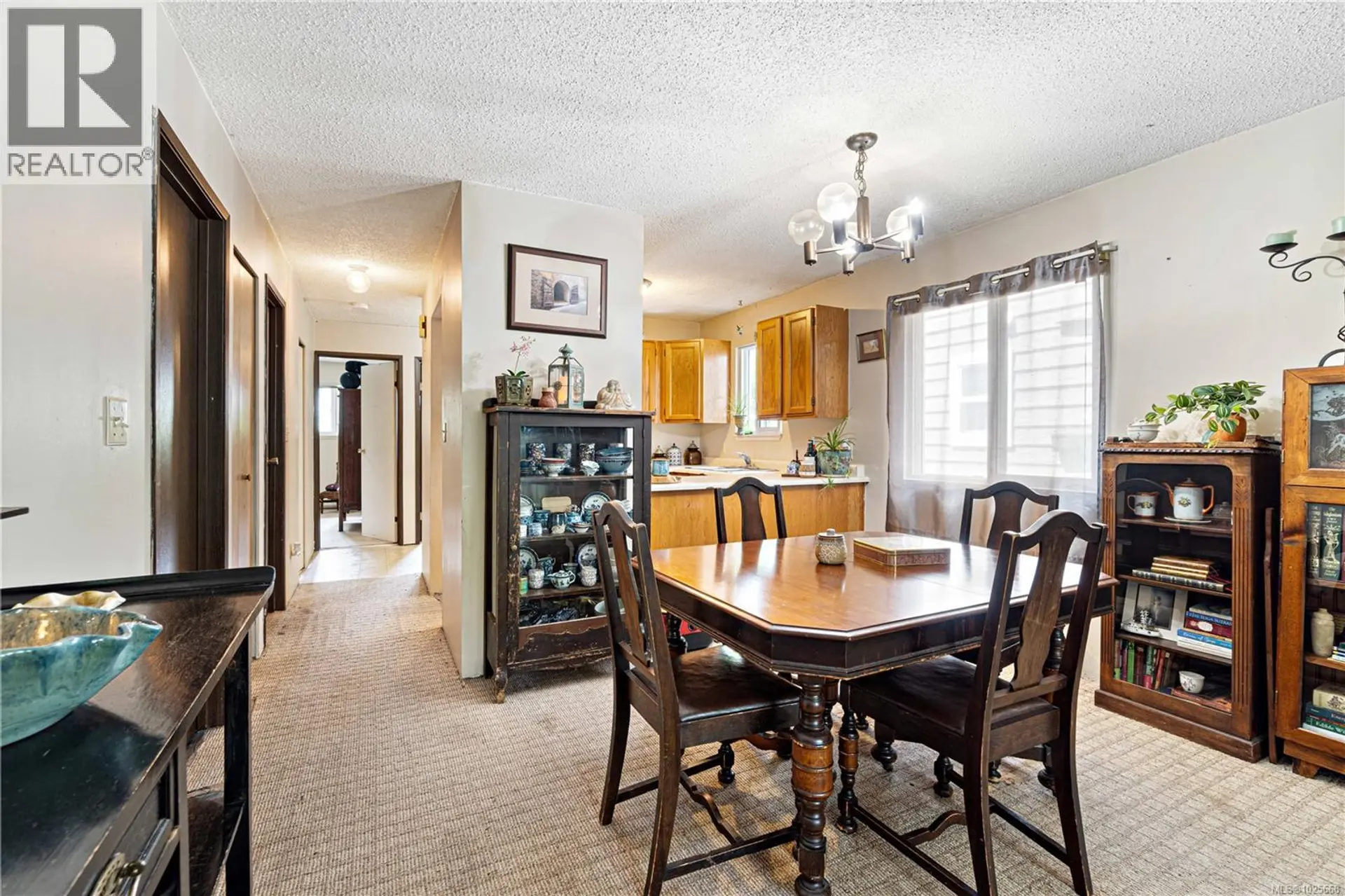 Property at #16 211 BUTTERTUBS PL, Nanaimo, BC