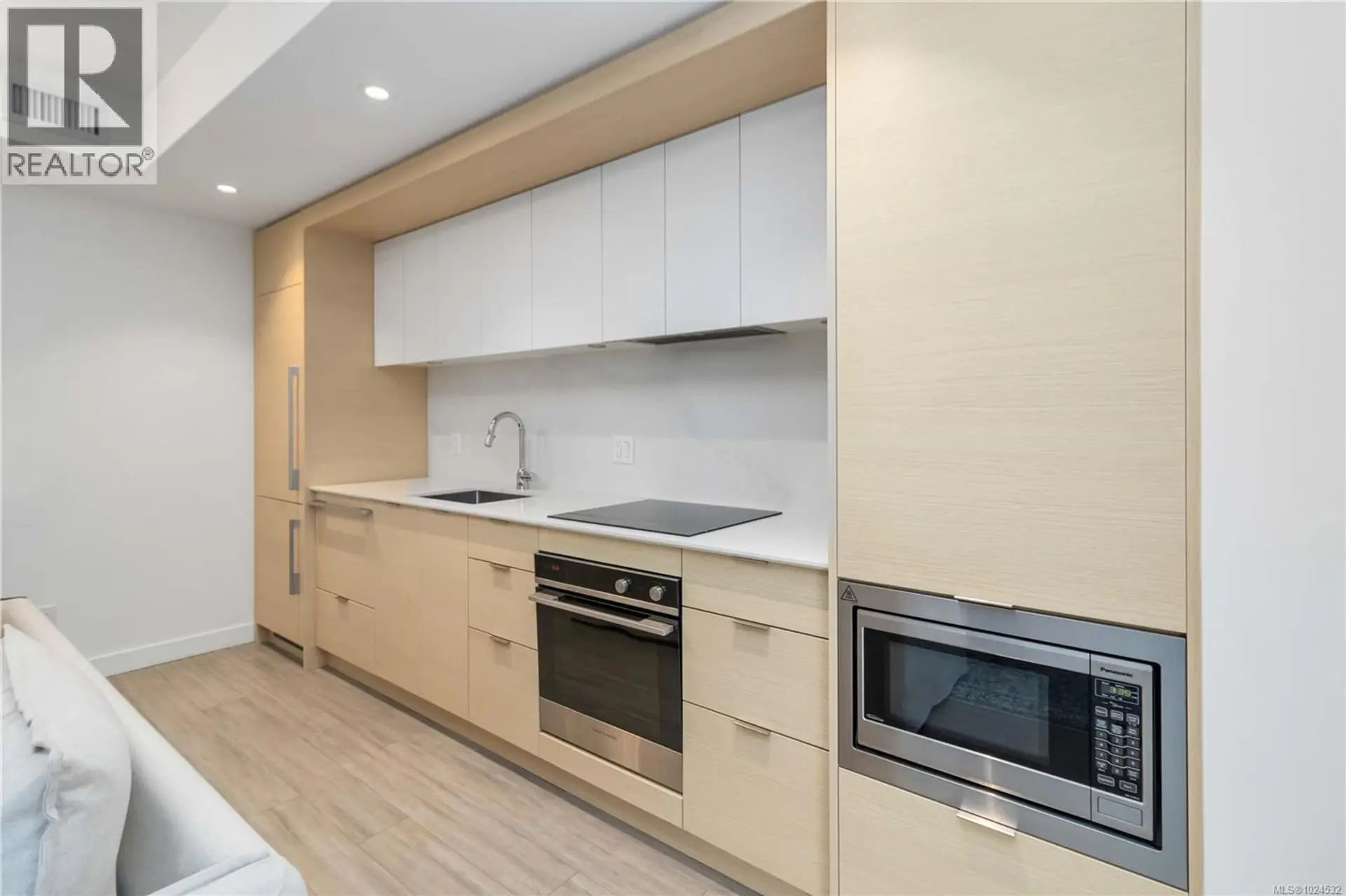 Property at #1204 848 YATES ST, Victoria, BC