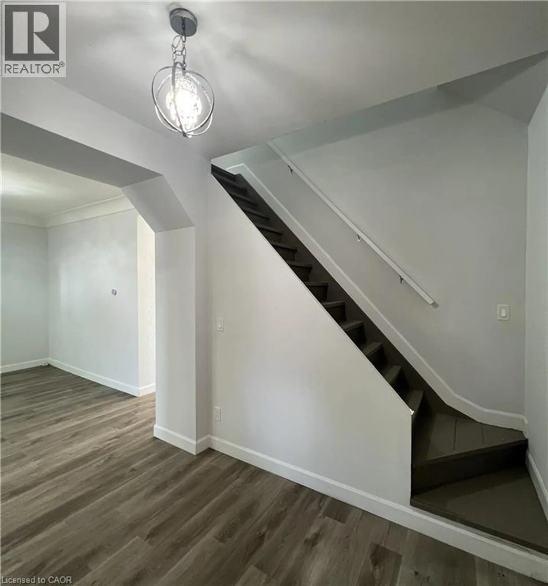 44 MADISON AVENUE - Image 12
