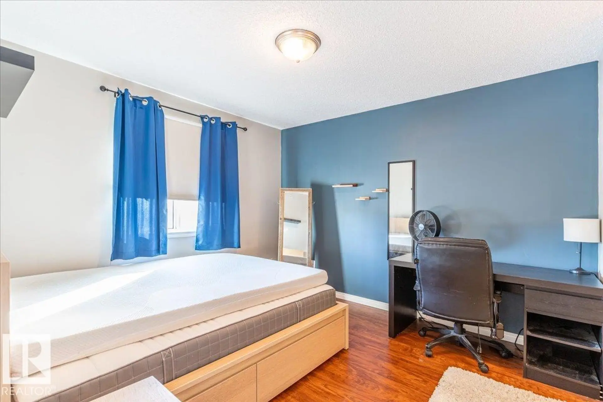 #523 10535 122 ST NW NW - Image 10