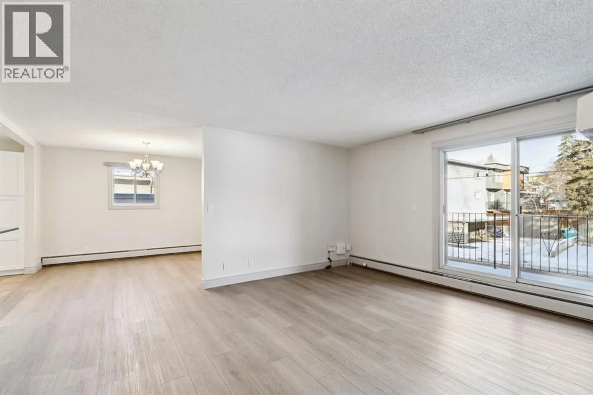 #6 1607 26 AVENUE SW - Image 8