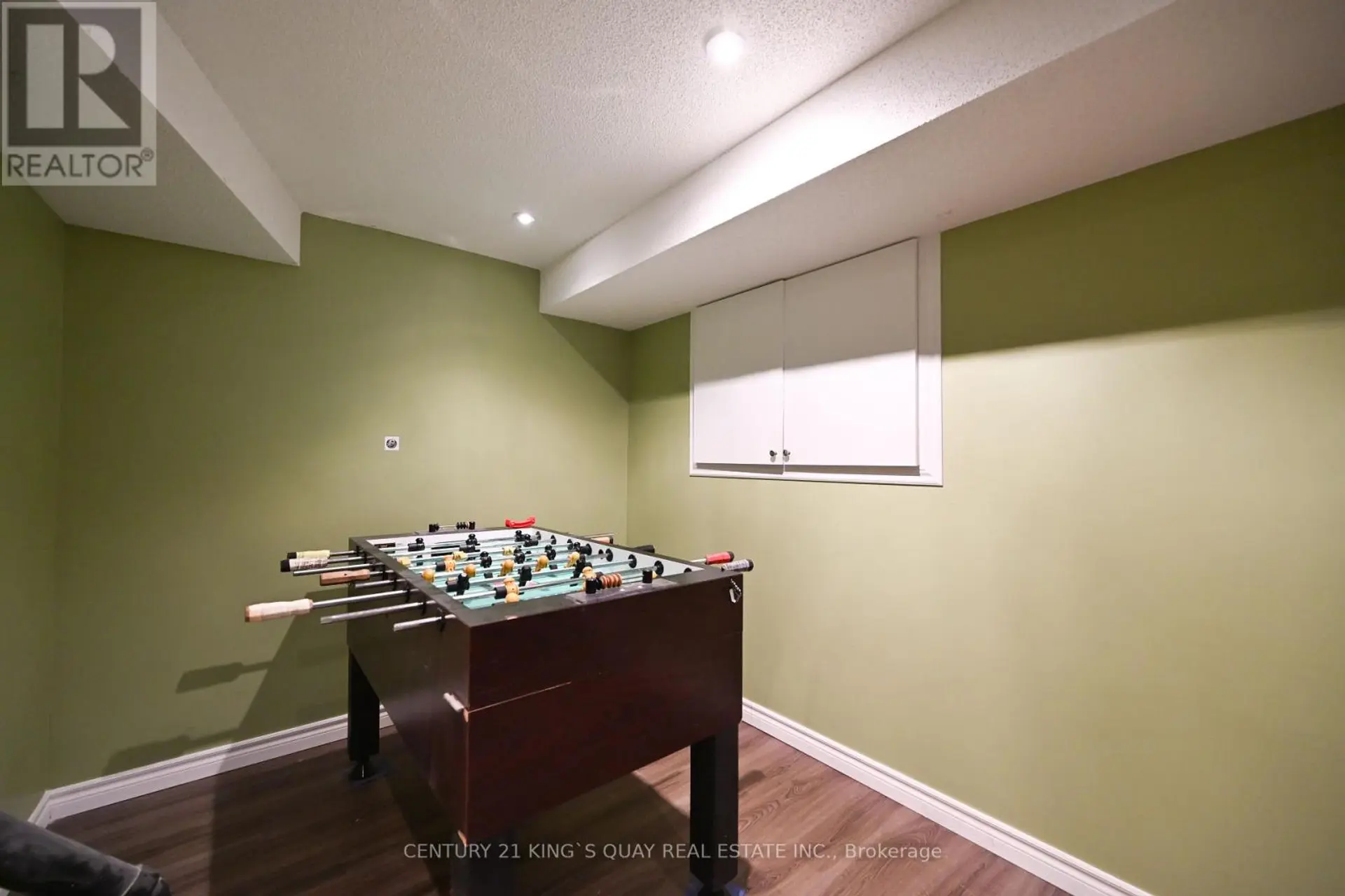 50 CRITTENDEN DRIVE - Image 15