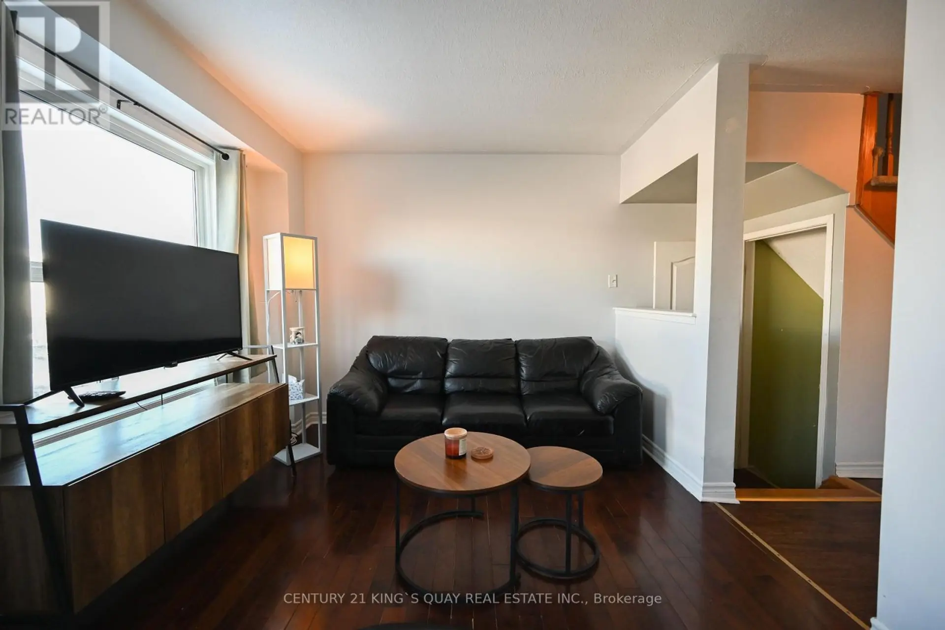 50 CRITTENDEN DRIVE - Image 5