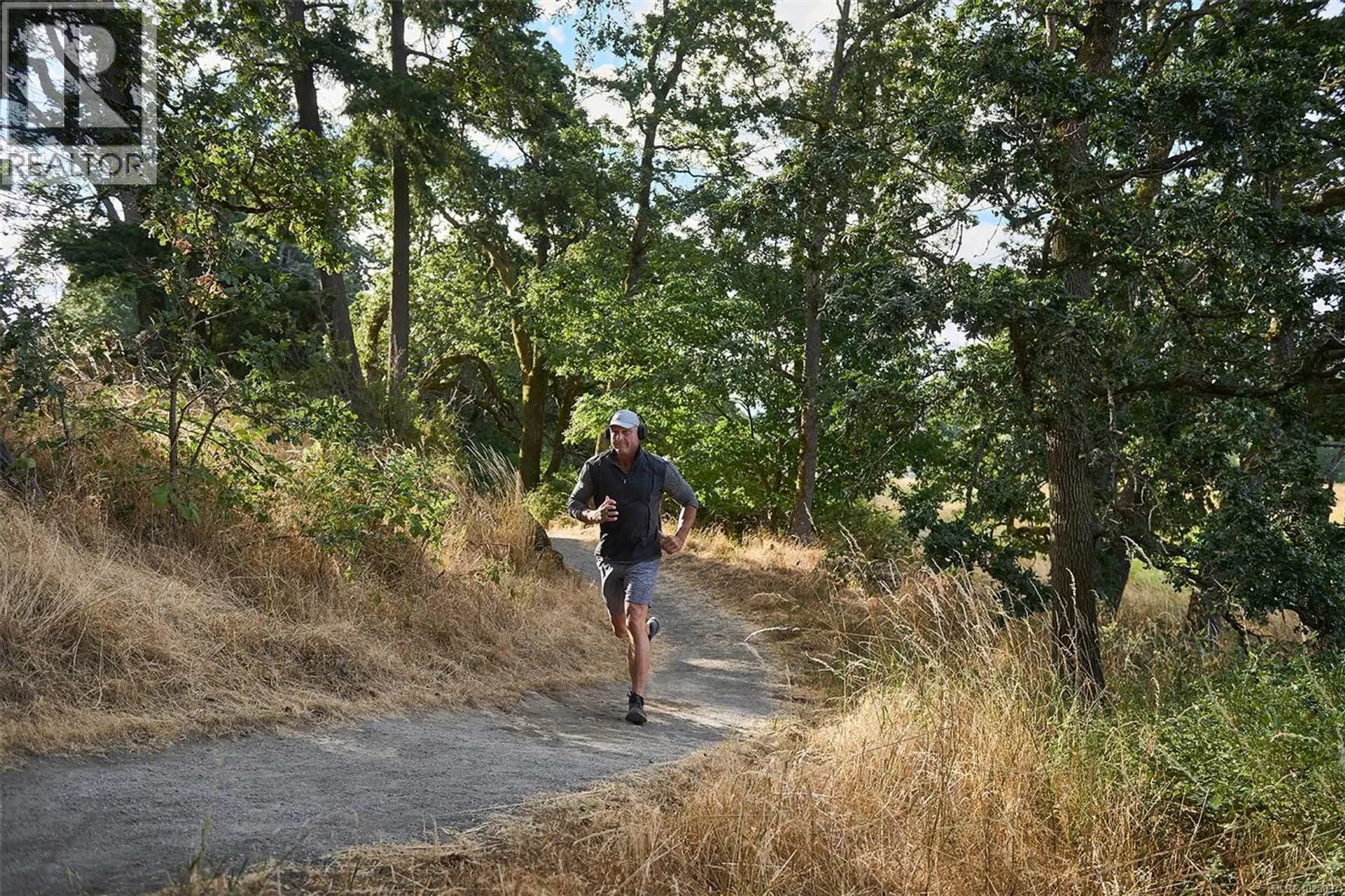 Property at #202 3839 QUADRA ST, Saanich, BC