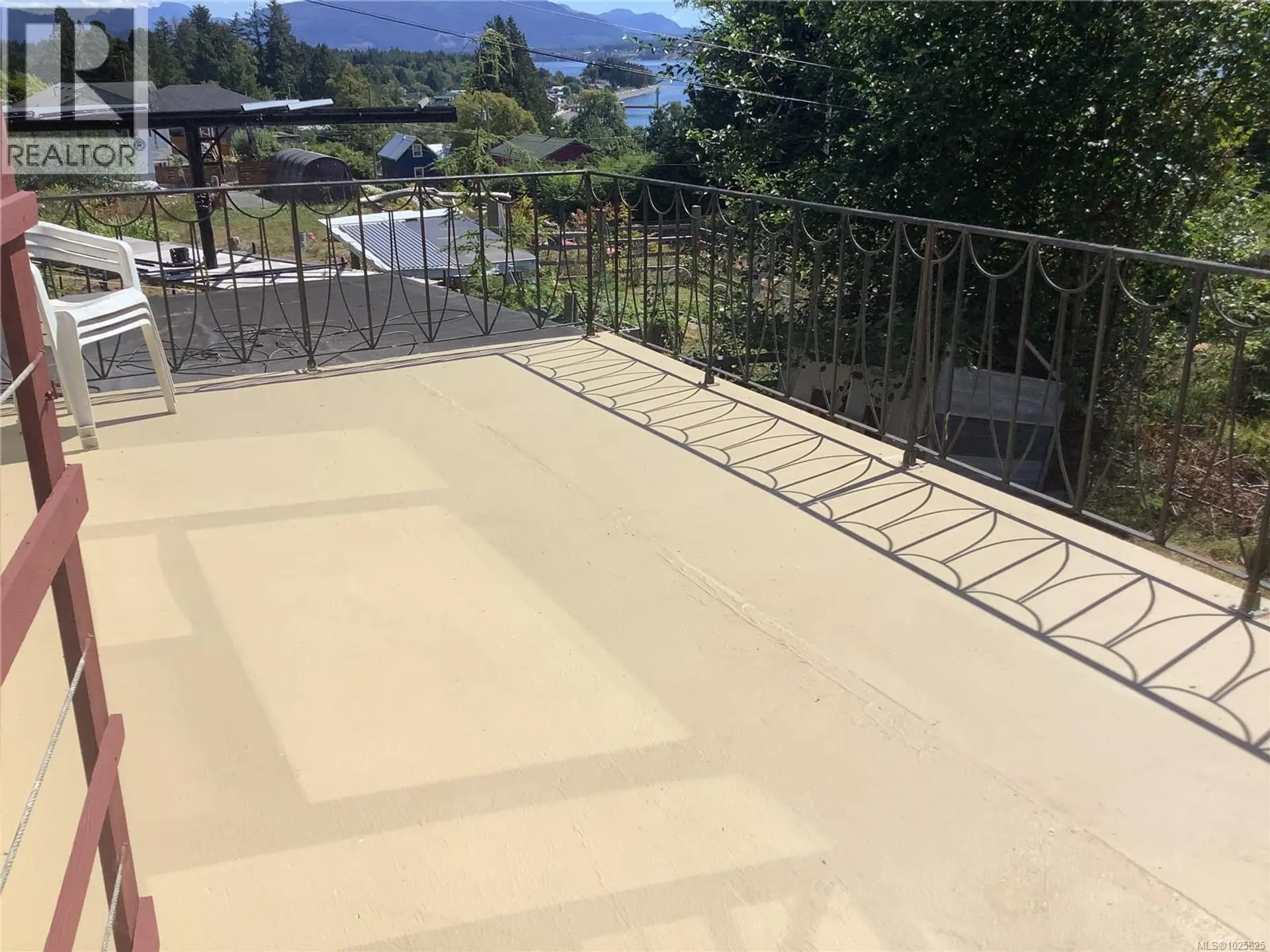 Property at 395 2ND ST, Sointula, BC