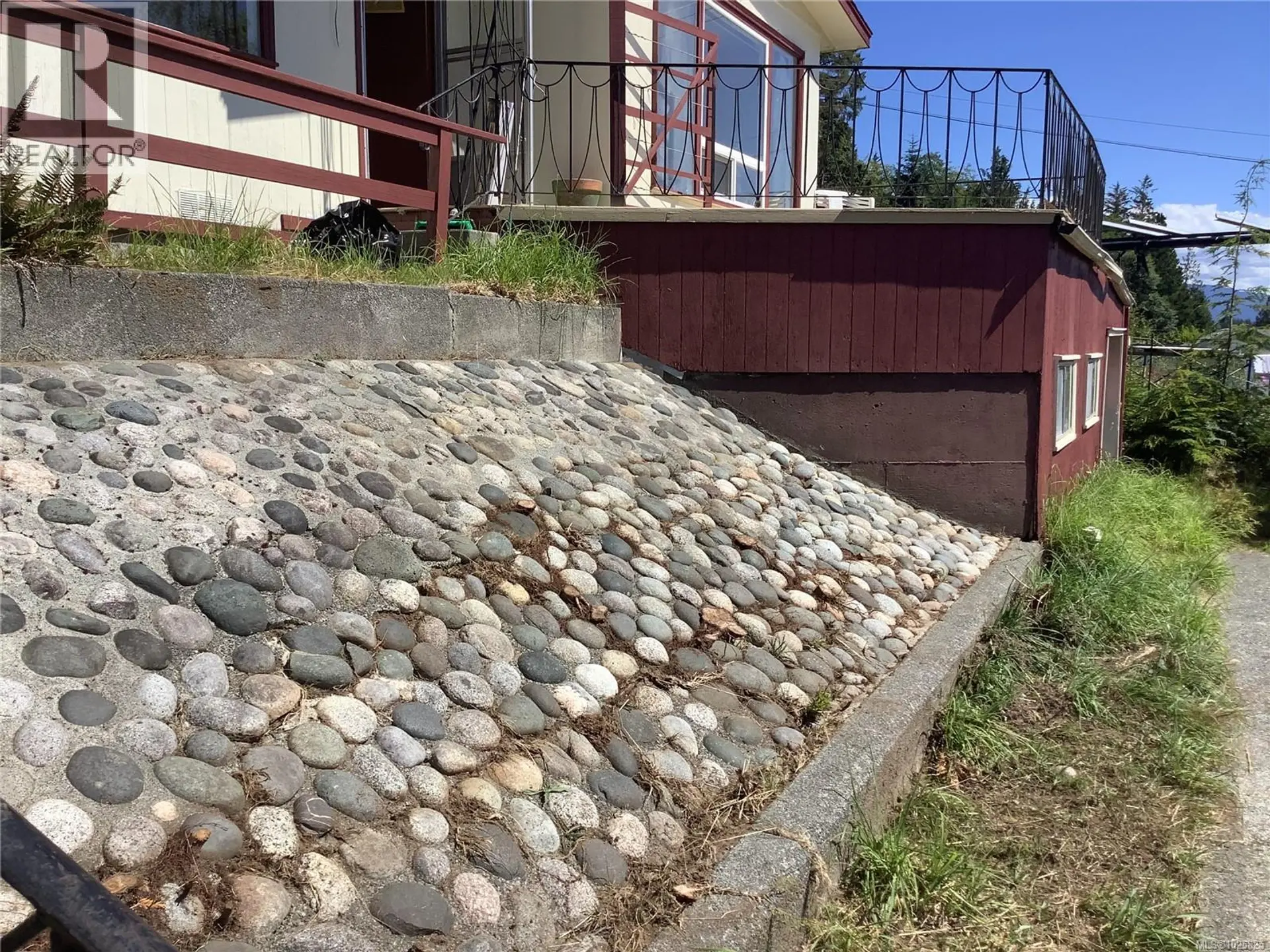 Property at 395 2ND ST, Sointula, BC