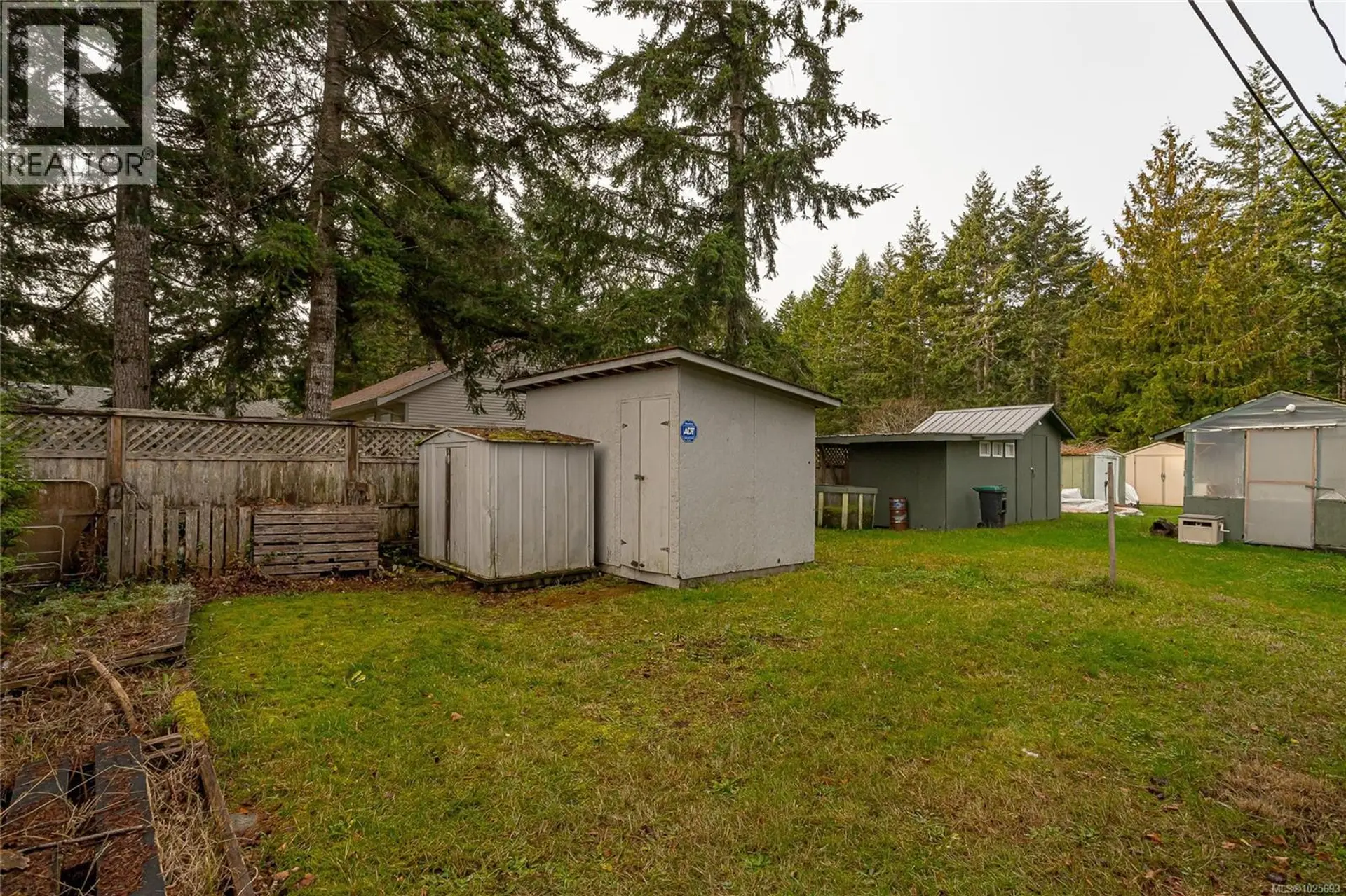 Property at #2 161 HORNE LAKE RD, Qualicum Beach, BC