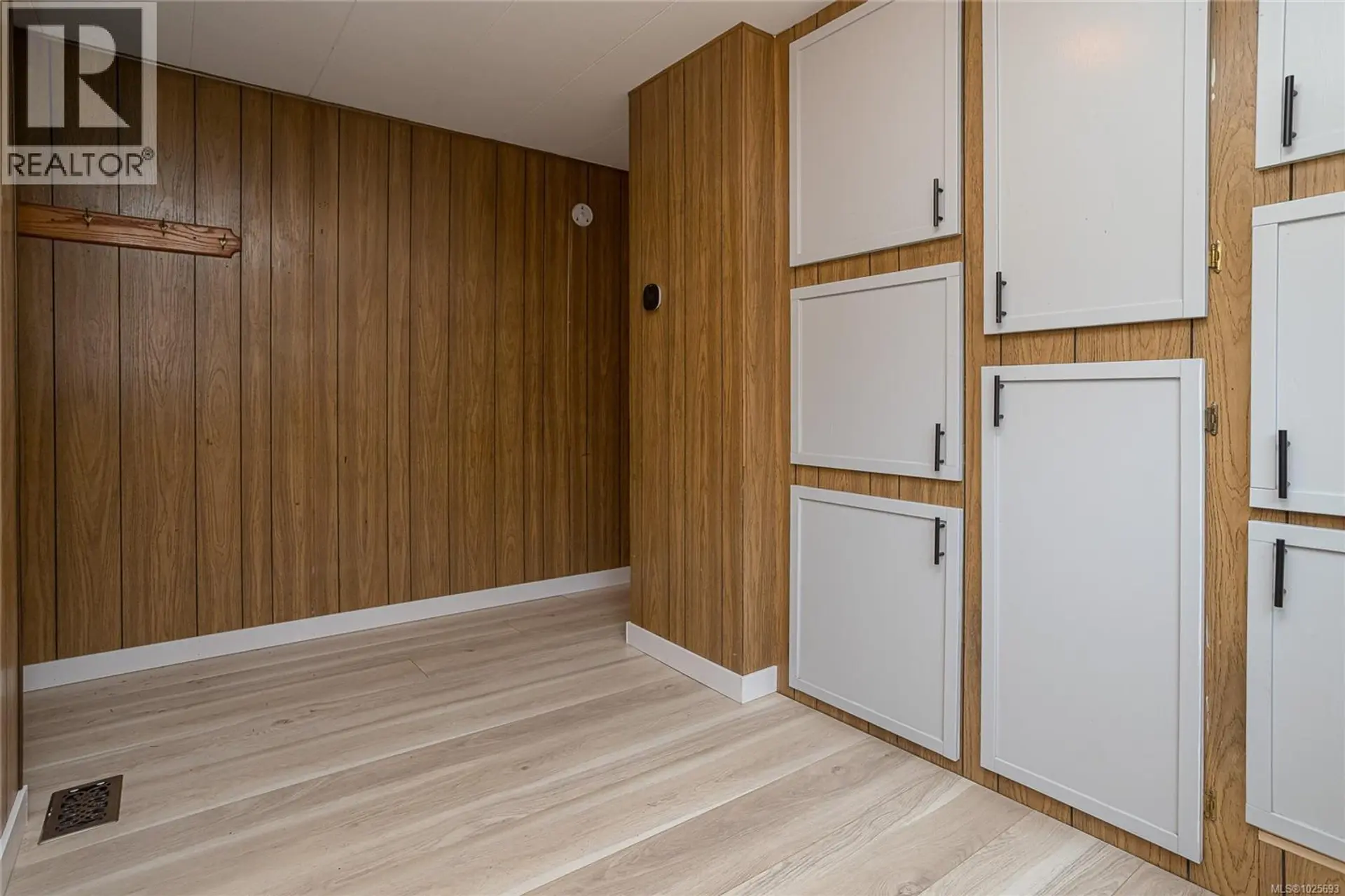 Property at #2 161 HORNE LAKE RD, Qualicum Beach, BC