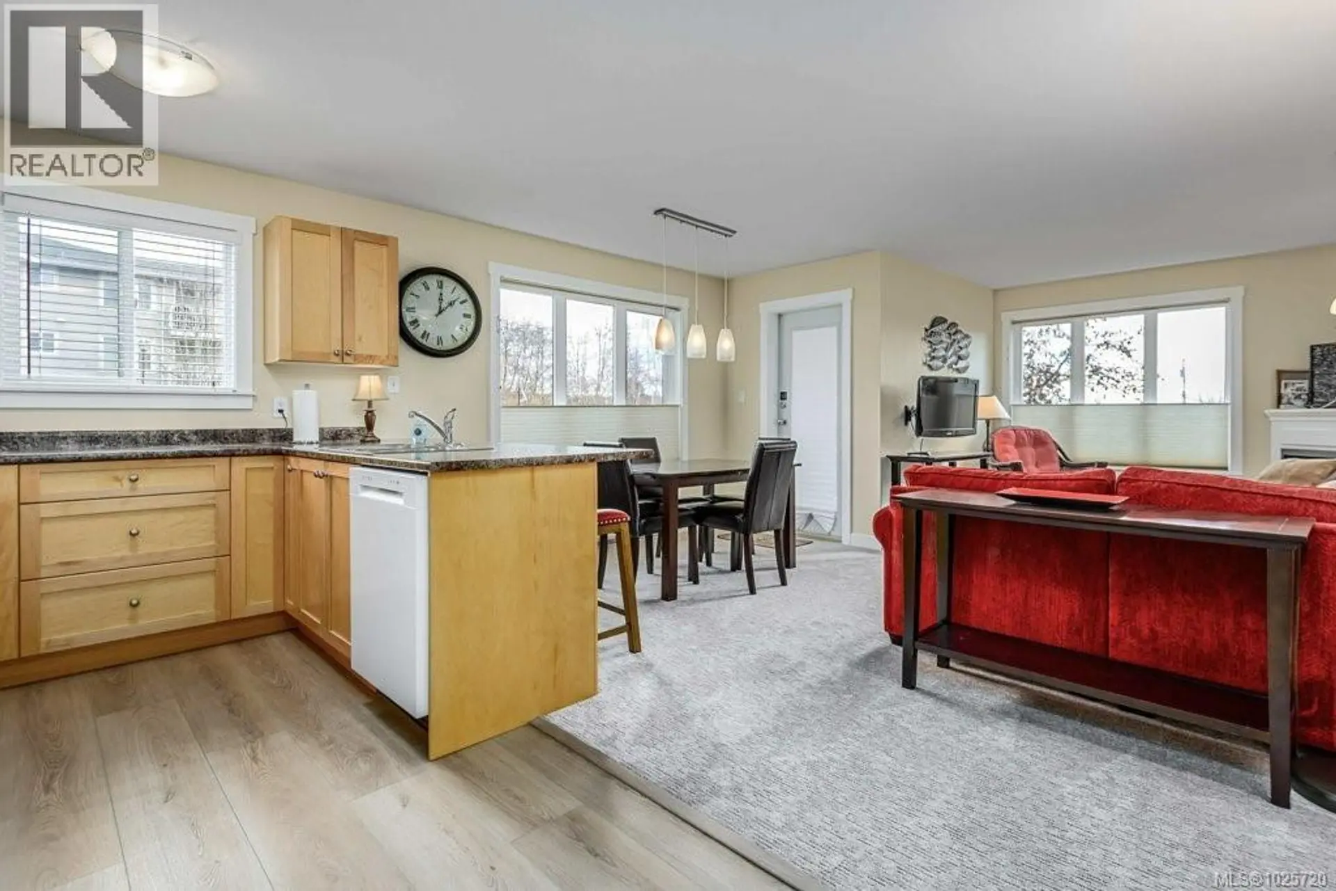 Property at #15 119 20th St, Courtenay, BC