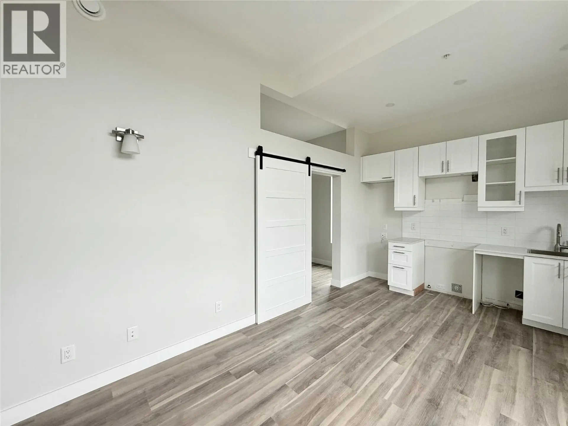 Property at #104 937 SPILLWAY ROAD, Oliver, BC