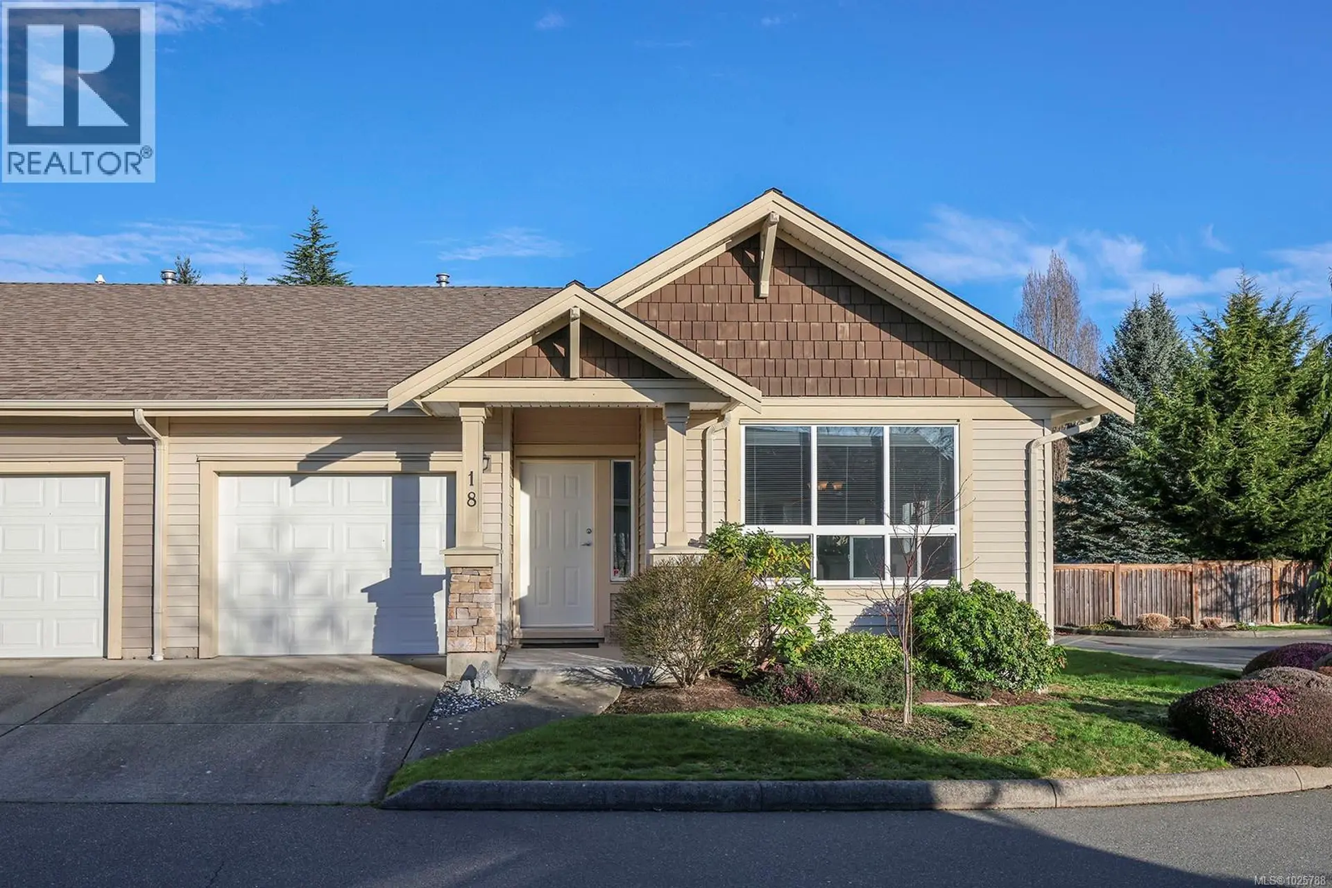 Property at #18 730 Aspen Rd, Comox, BC