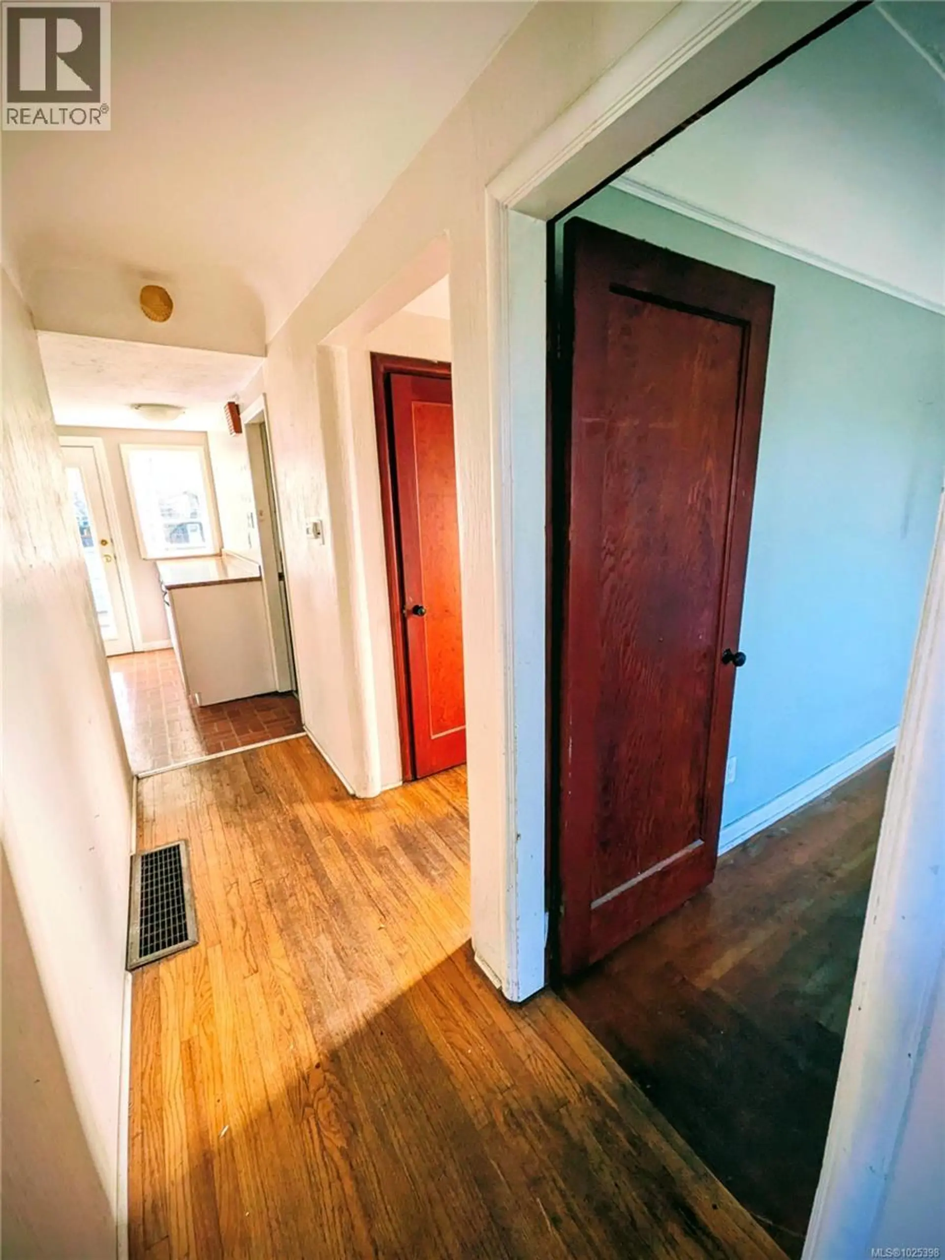 Property at 3661 CRAIGMILLAR AVE, Saanich, BC