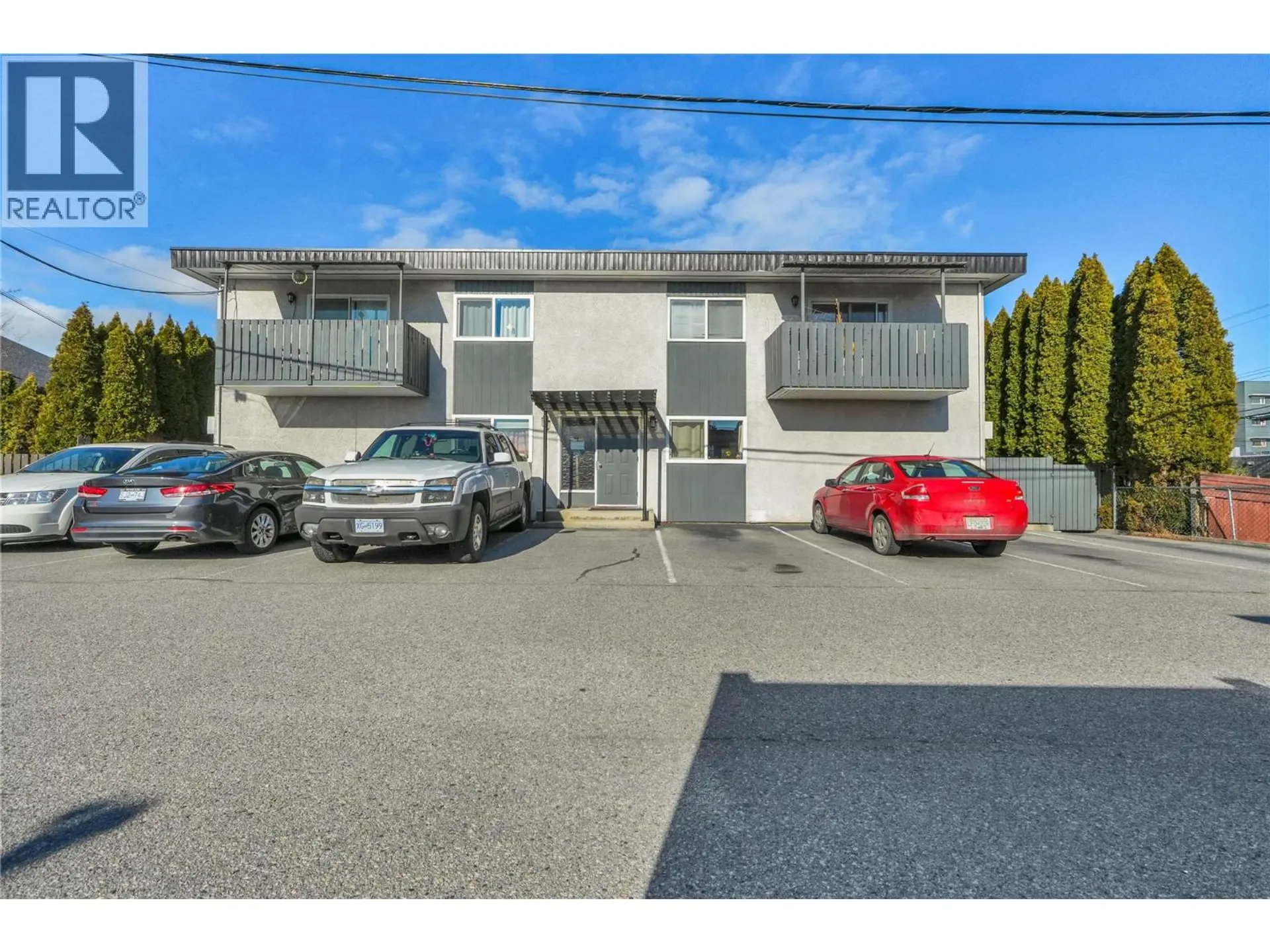 Property at 328 NANAIMO AVENUE W, Penticton, BC