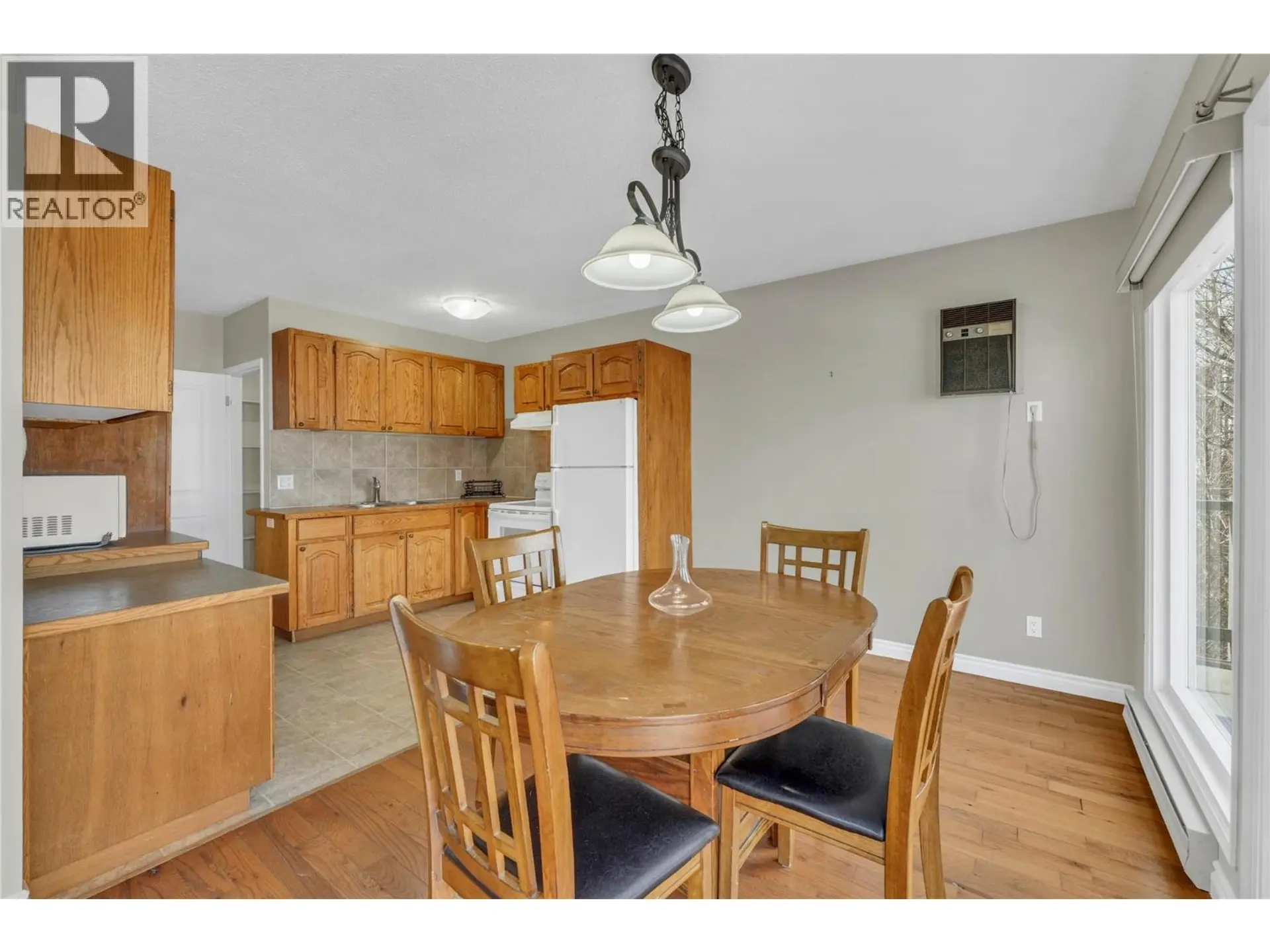 Property at 328 NANAIMO AVENUE W, Penticton, BC