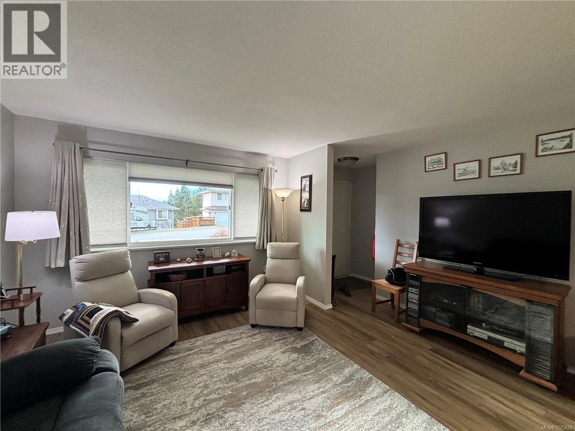 Property at 419 DONNER DR, Gold River, BC