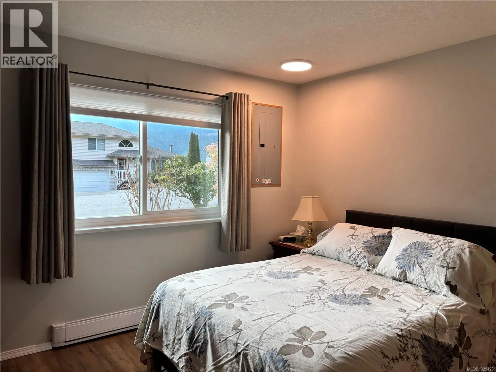 Property at 419 DONNER DR, Gold River, BC