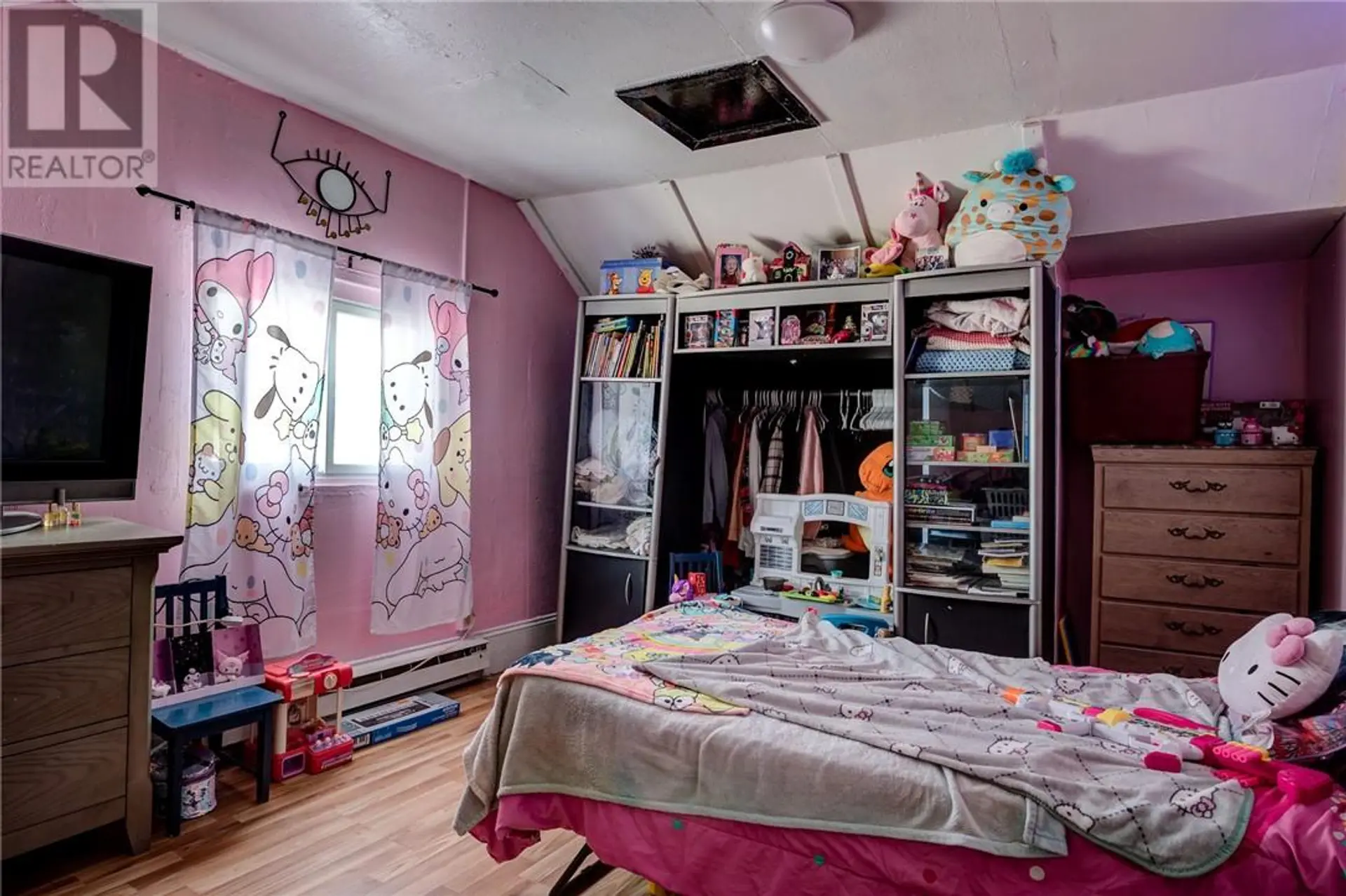 435 CLINTON AVENUE - Image 10