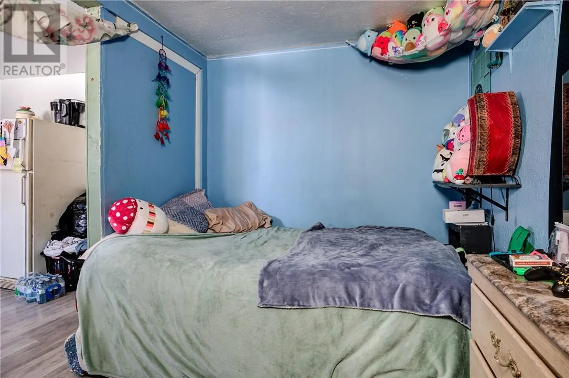 435 CLINTON AVENUE - Image 13