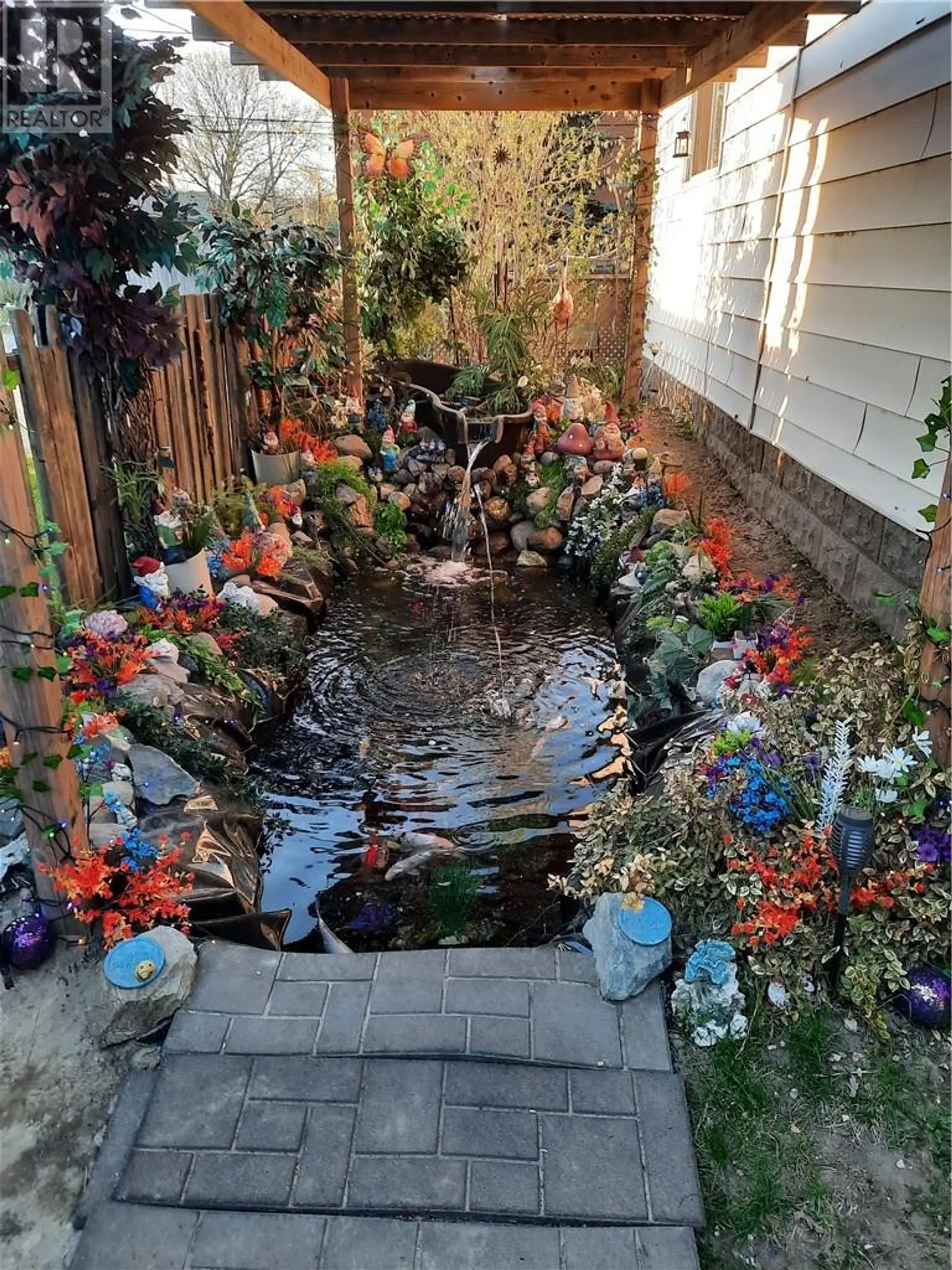 435 CLINTON AVENUE - Image 15
