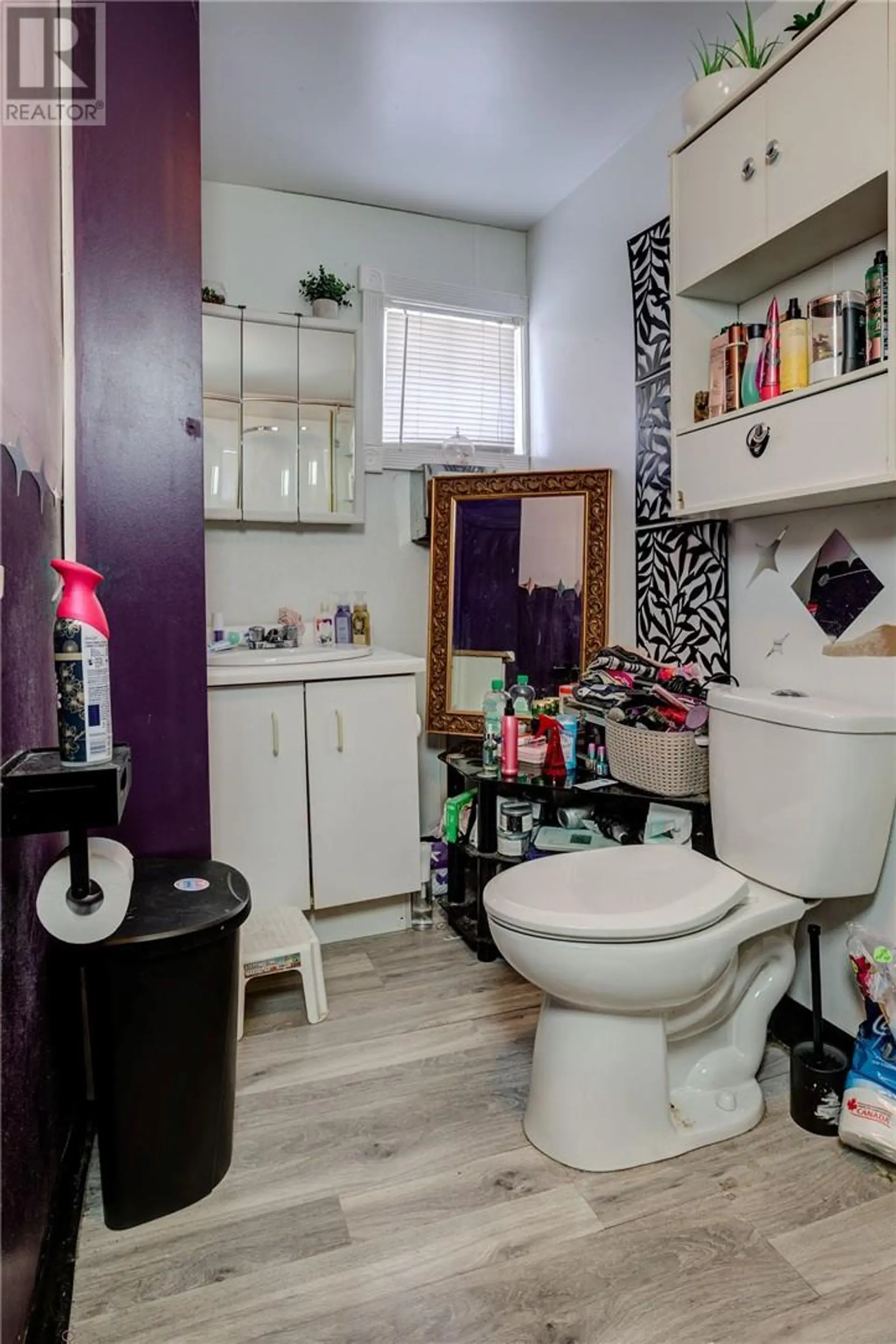 435 CLINTON AVENUE - Image 12