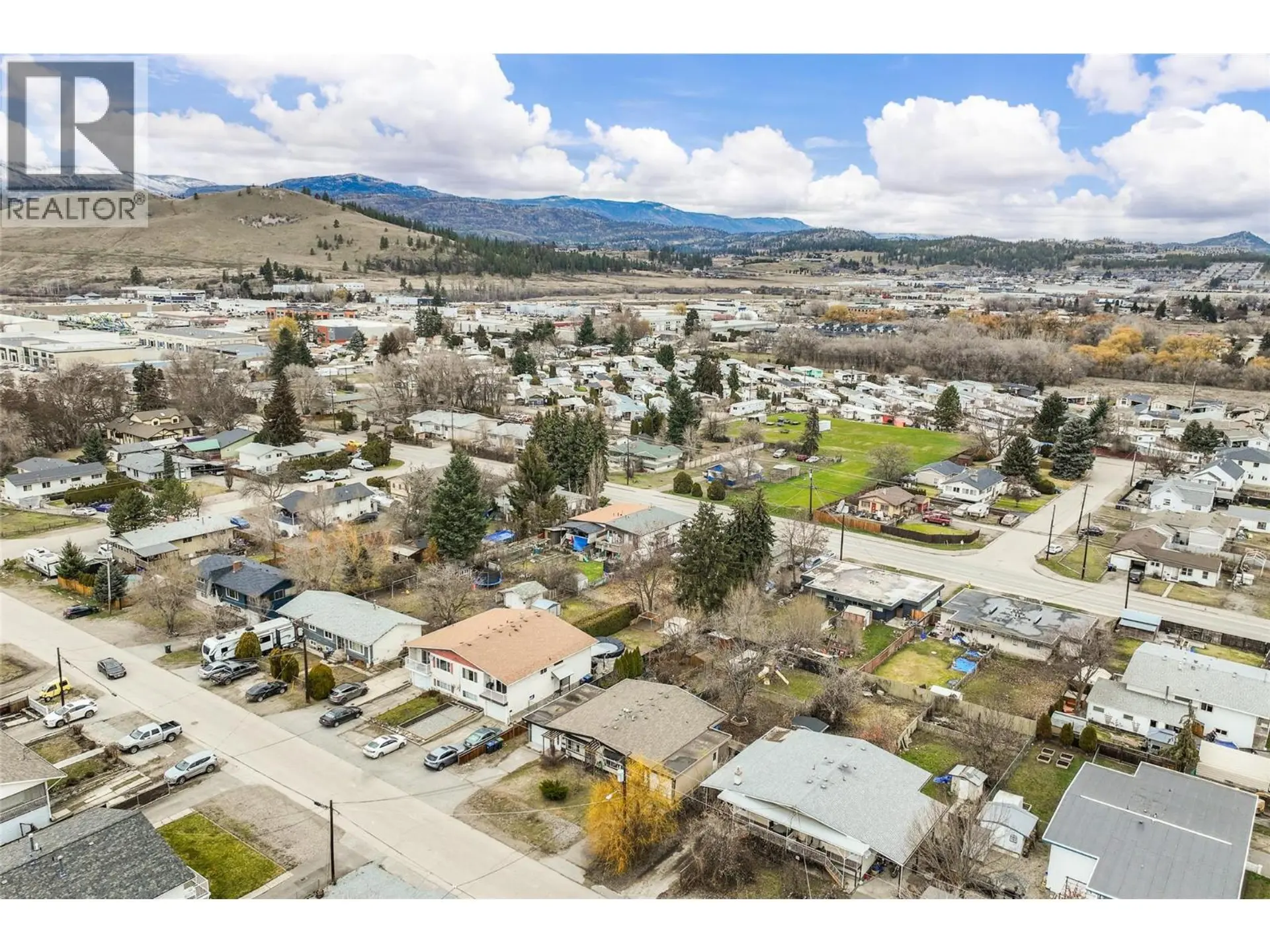 Property at 458-460 KEITHLEY ROAD, Kelowna, BC