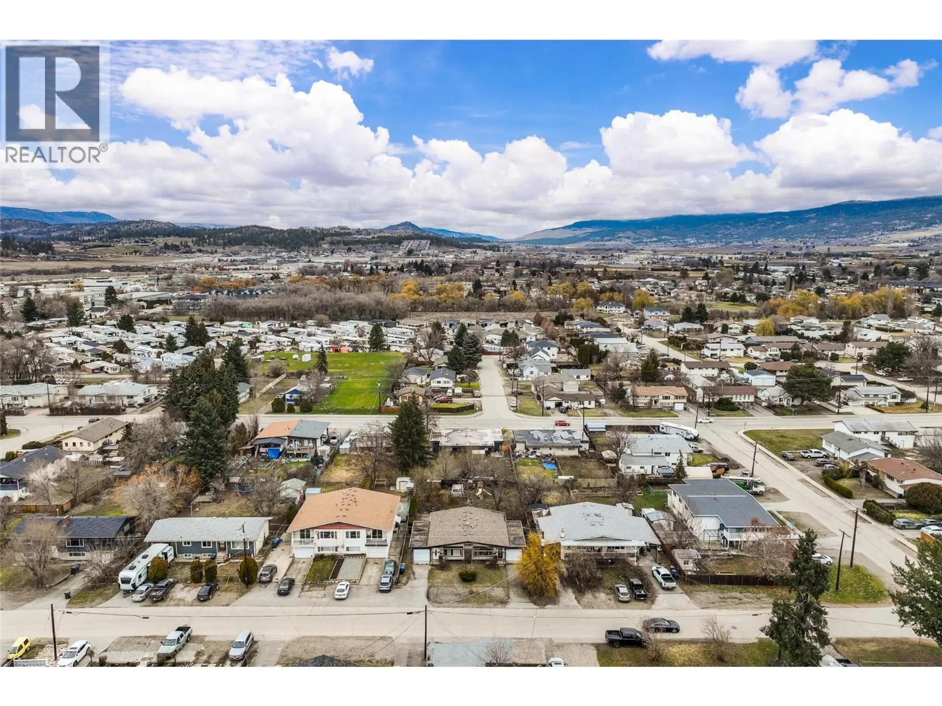 Property at 458-460 KEITHLEY ROAD, Kelowna, BC