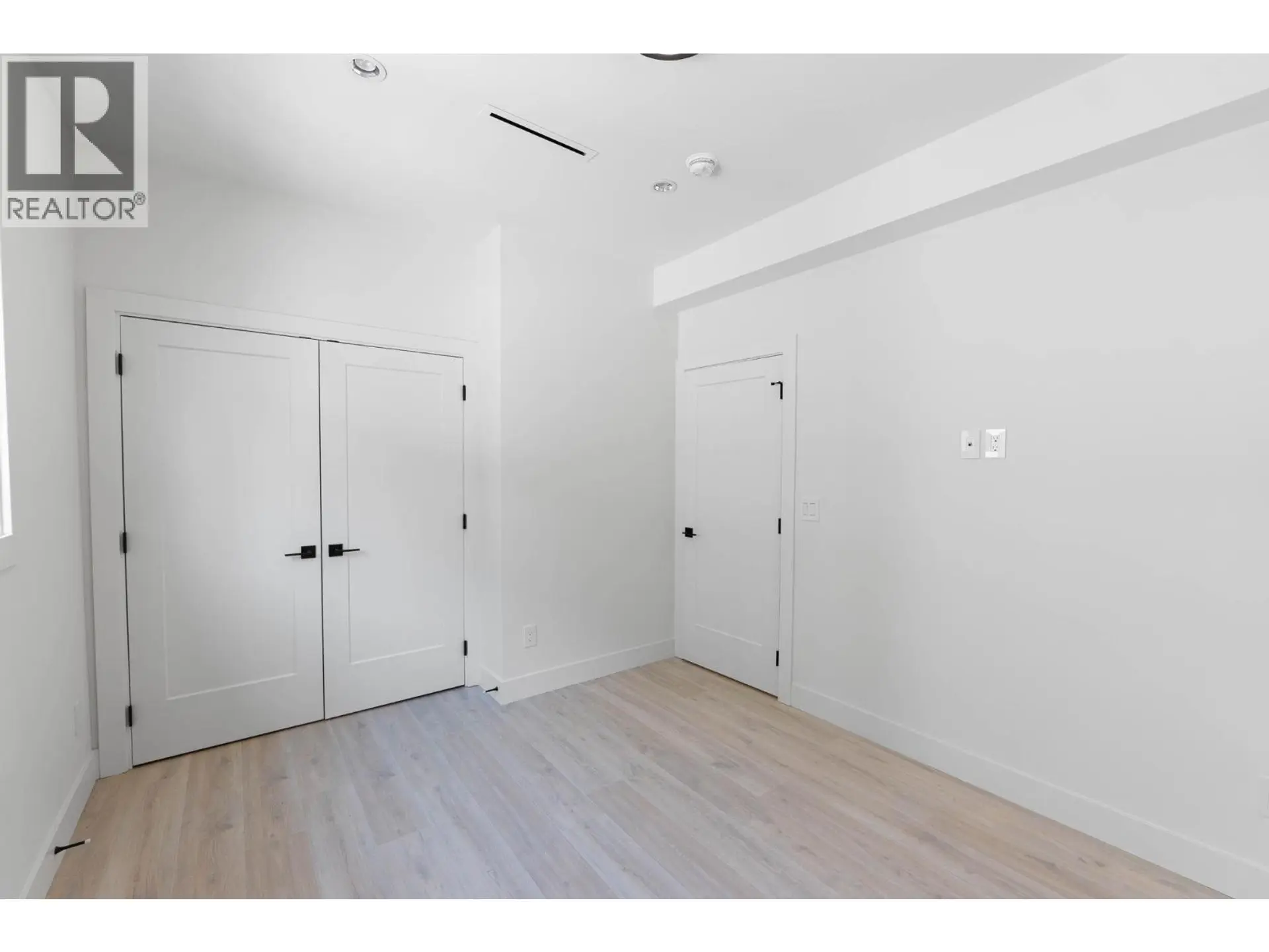 Property at #4 840 GRENFELL AVENUE LOT# 4, Kelowna, BC