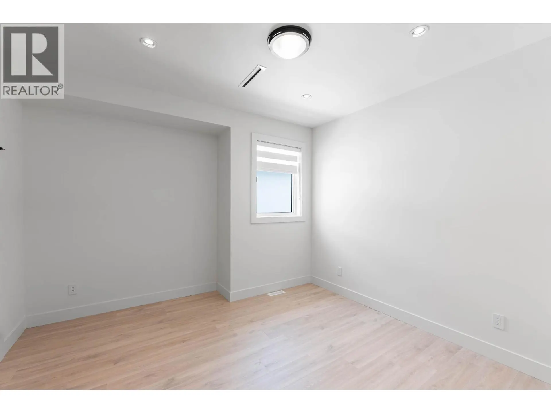 Property at #4 840 GRENFELL AVENUE LOT# 4, Kelowna, BC