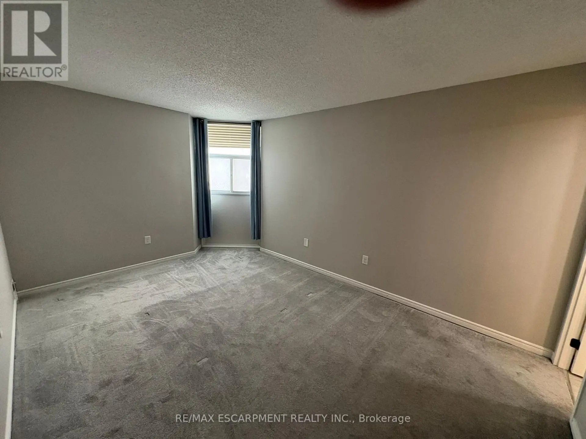 #404 363 COLBORNE STREET - Image 13