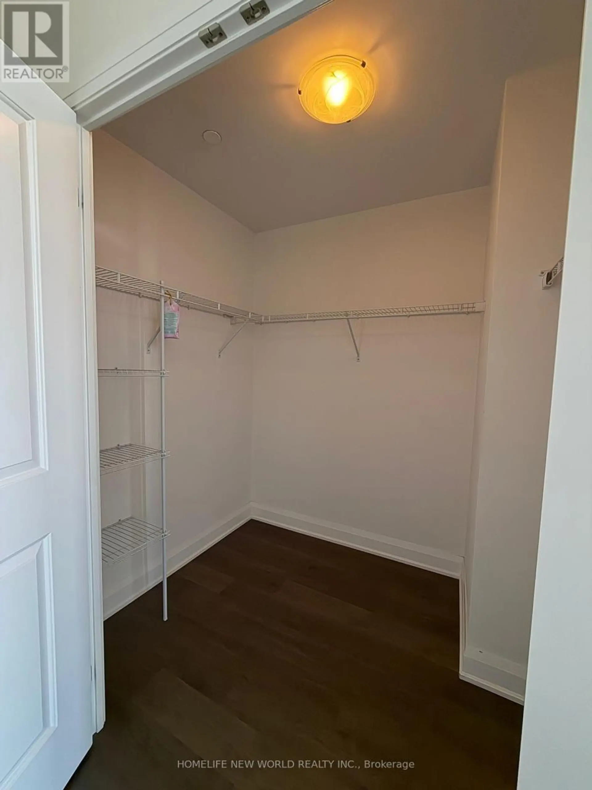 #801 25 FONTENAY COURT - Image 6