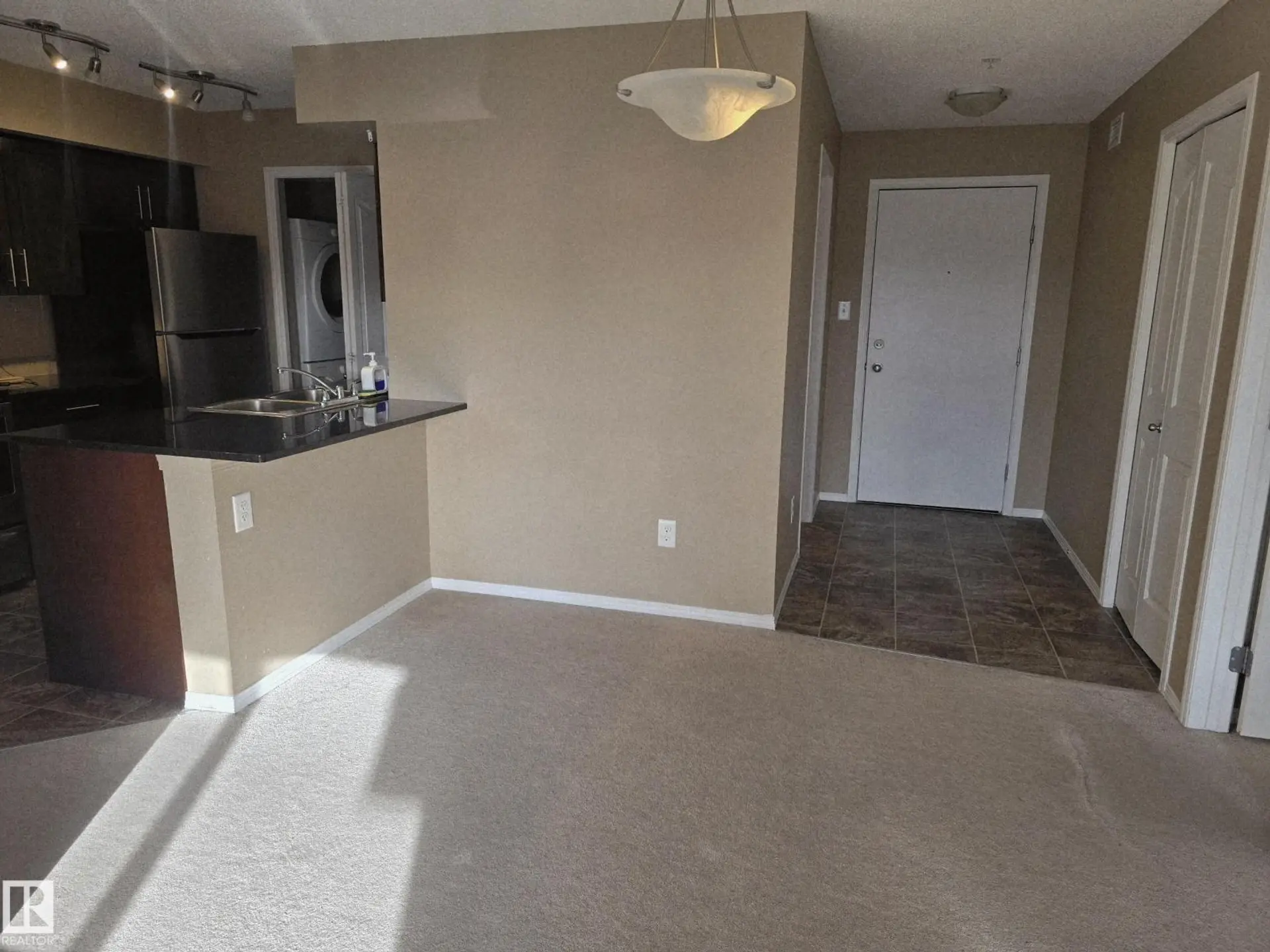 #221 270 MCCONACHIE DR NW - Image 3