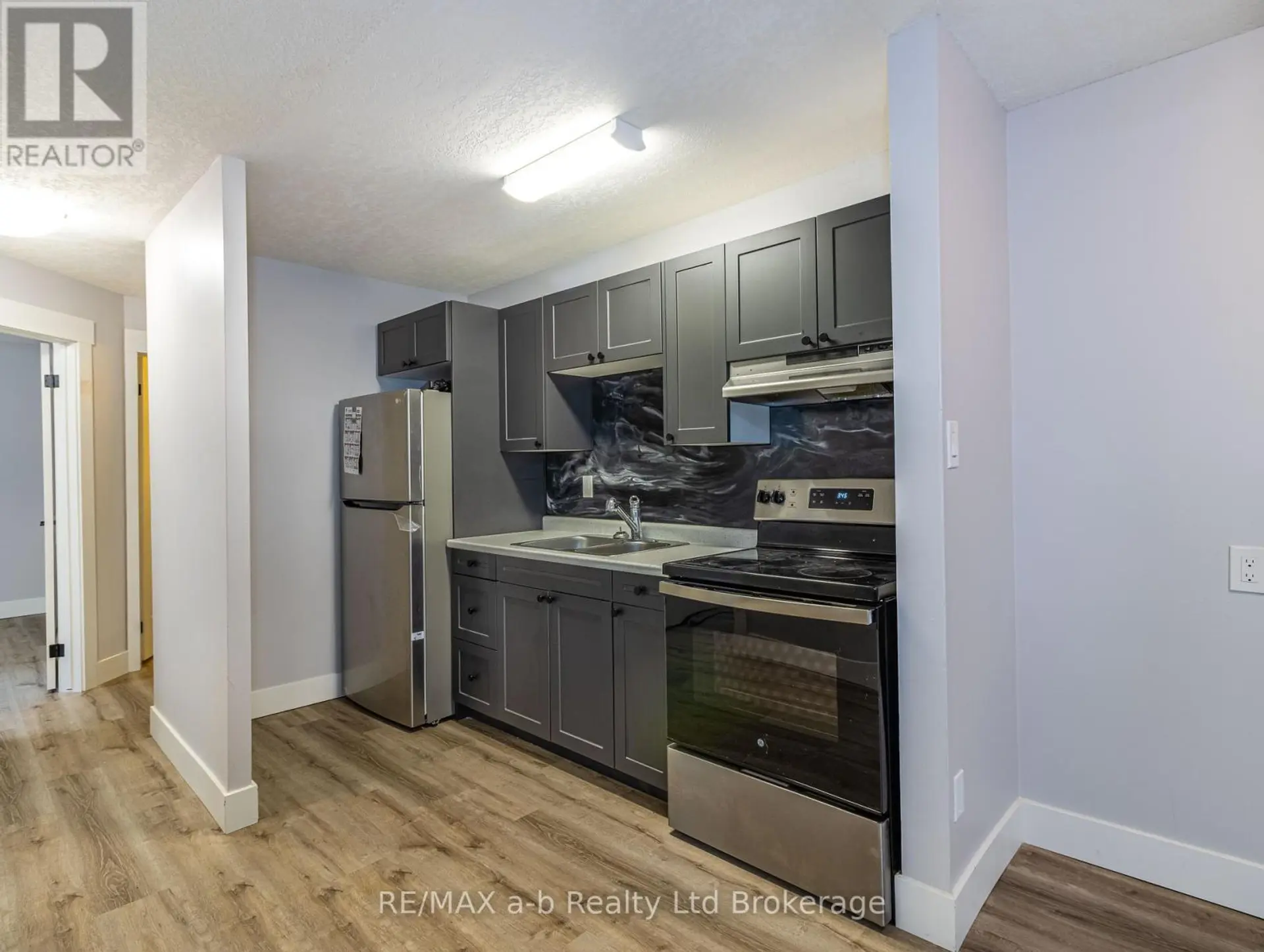 14 VICTOR STREET - Image 11