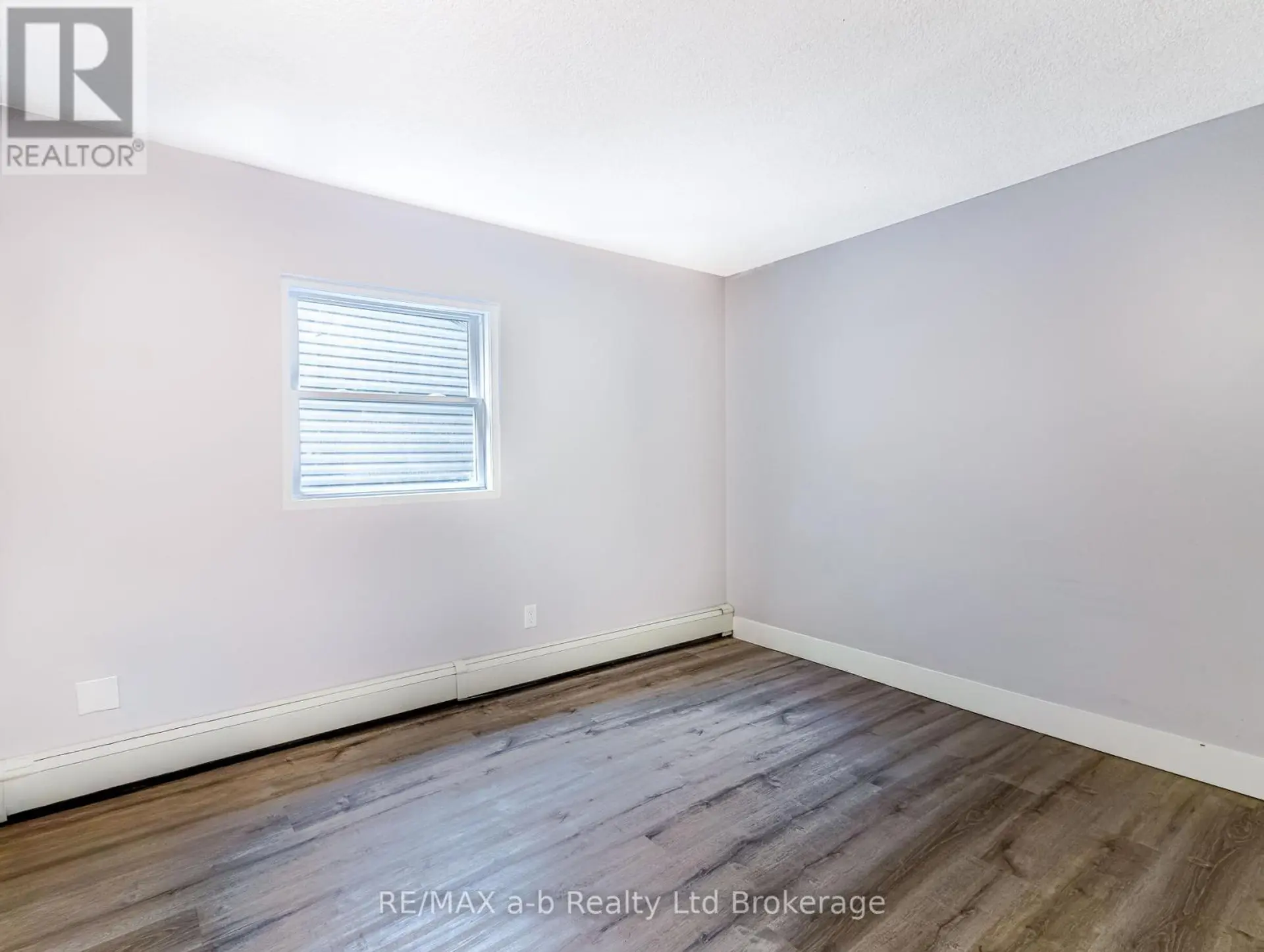 14 VICTOR STREET - Image 4