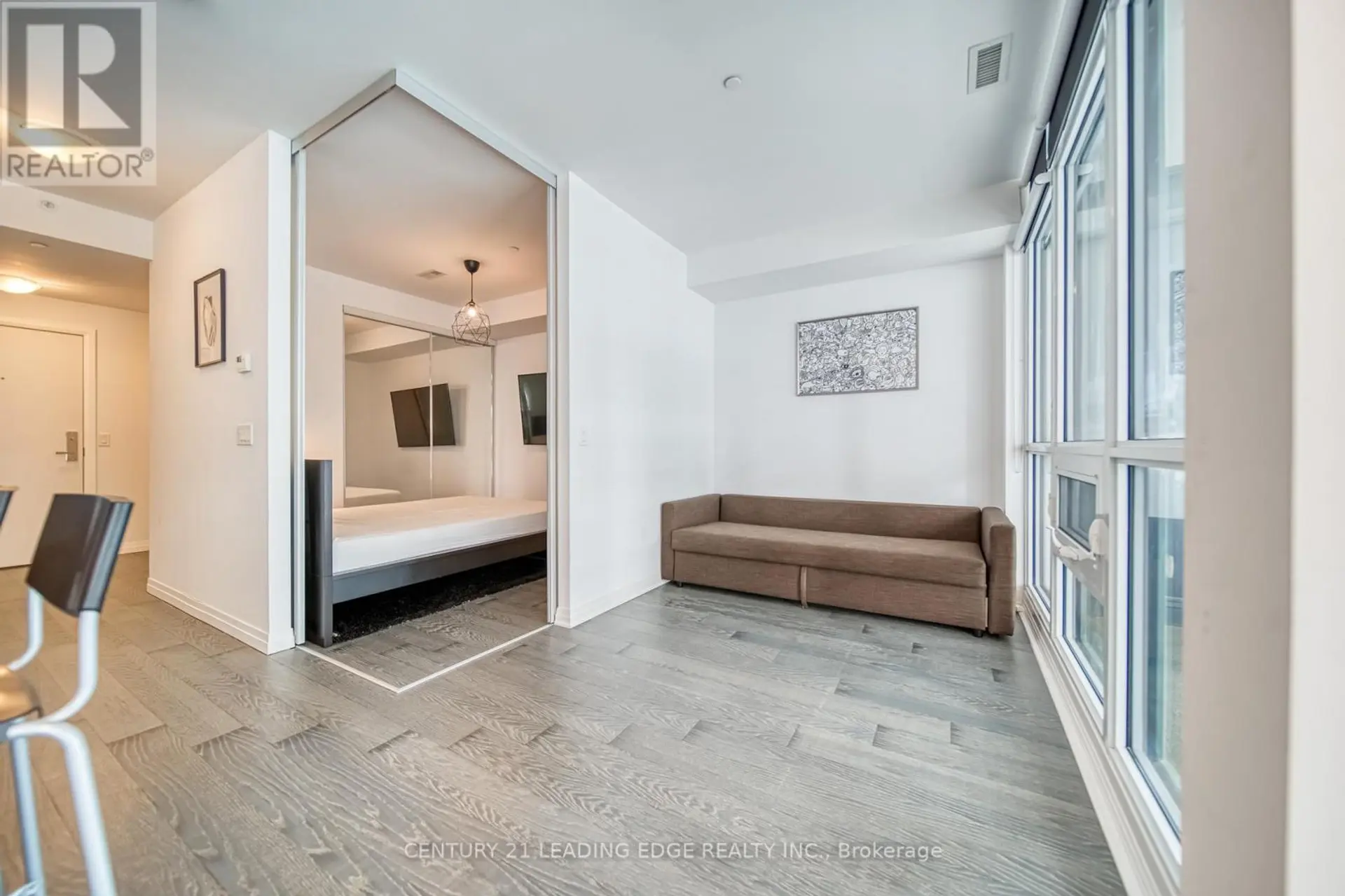 #707 59 ANNIE CRAIG DRIVE - Image 10