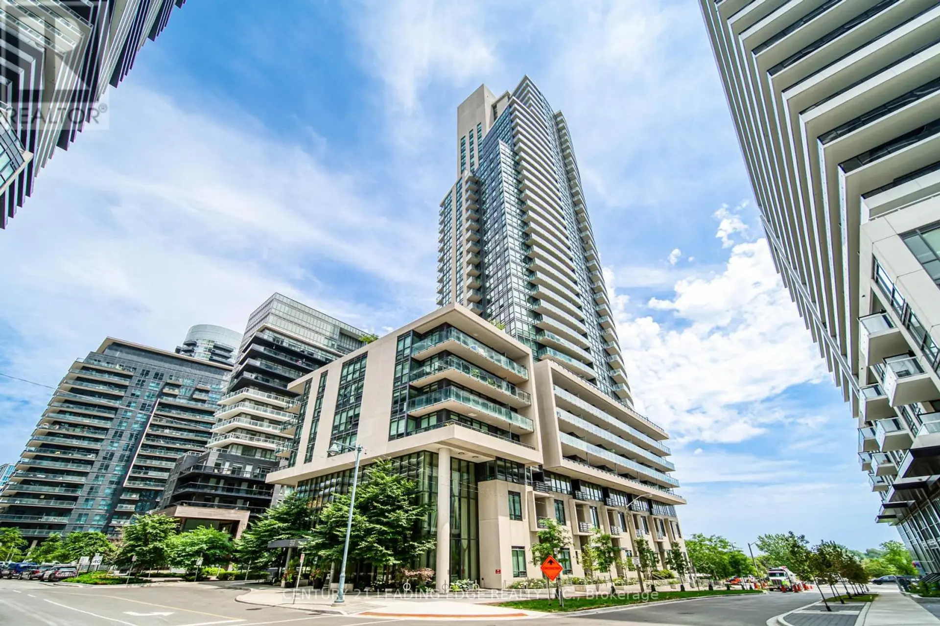 #707 59 ANNIE CRAIG DRIVE - Image 2