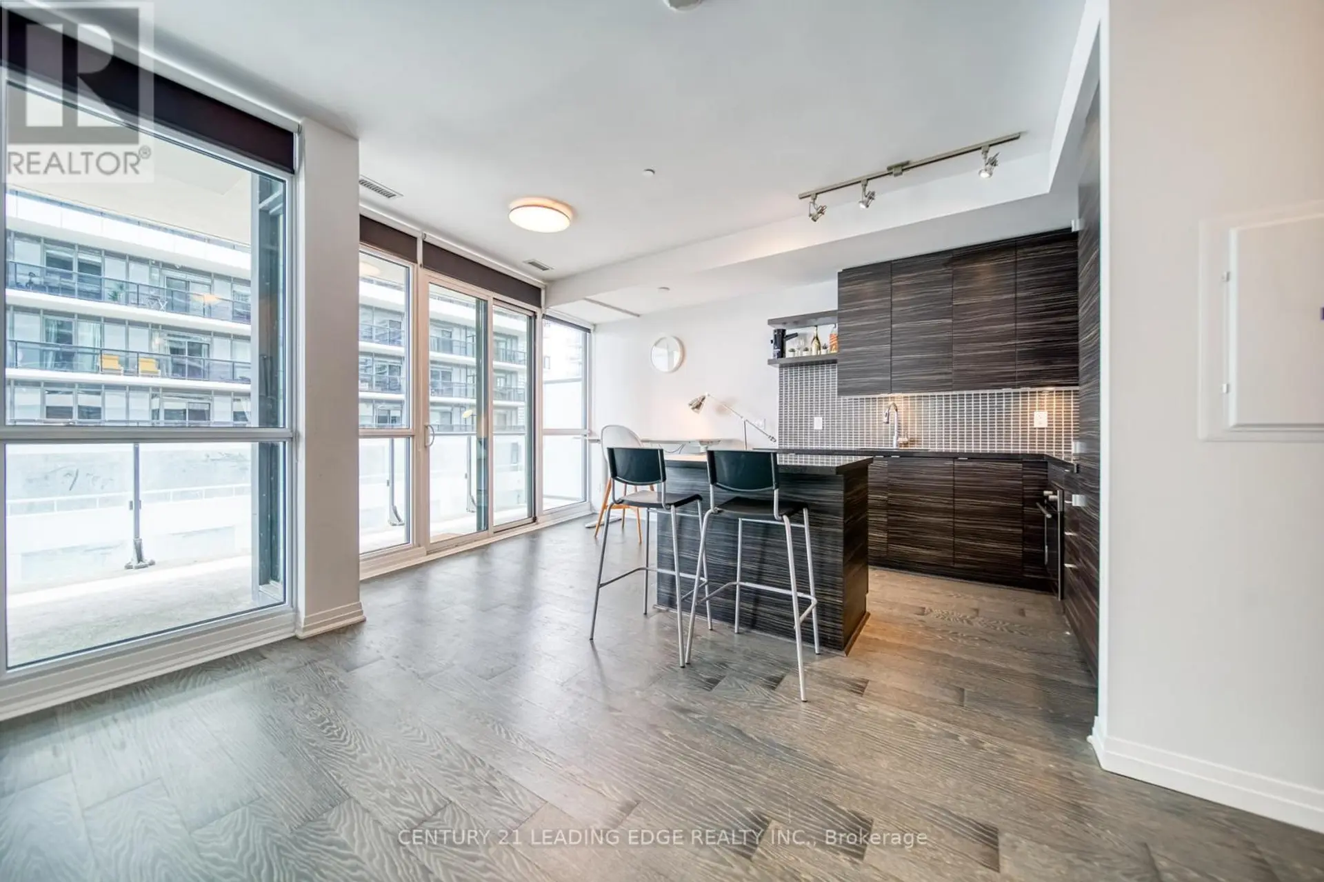 #707 59 ANNIE CRAIG DRIVE - Image 5